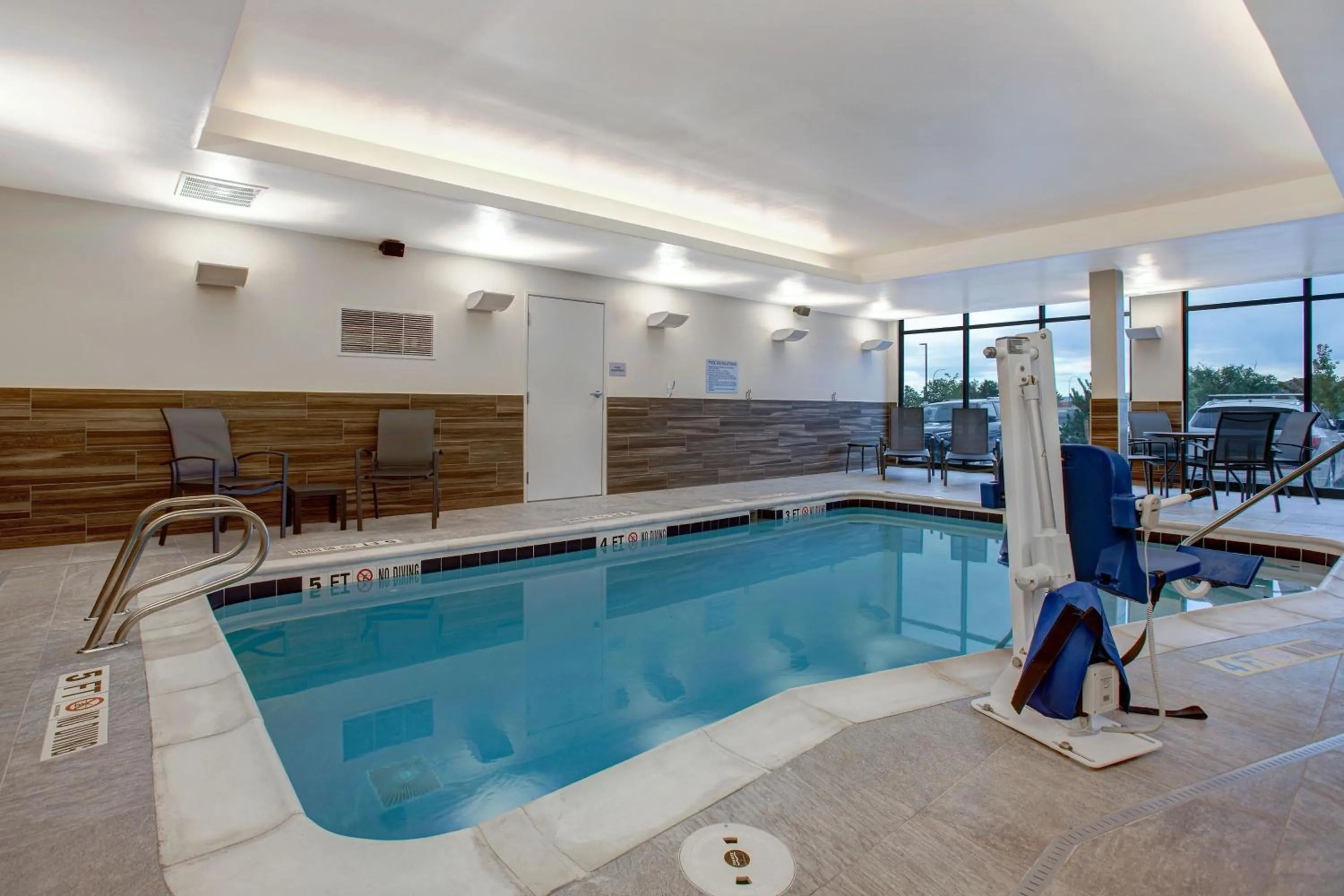 Swimming pool in Fairfield by Marriott Inn & Suites Denver Southwest, Littleton