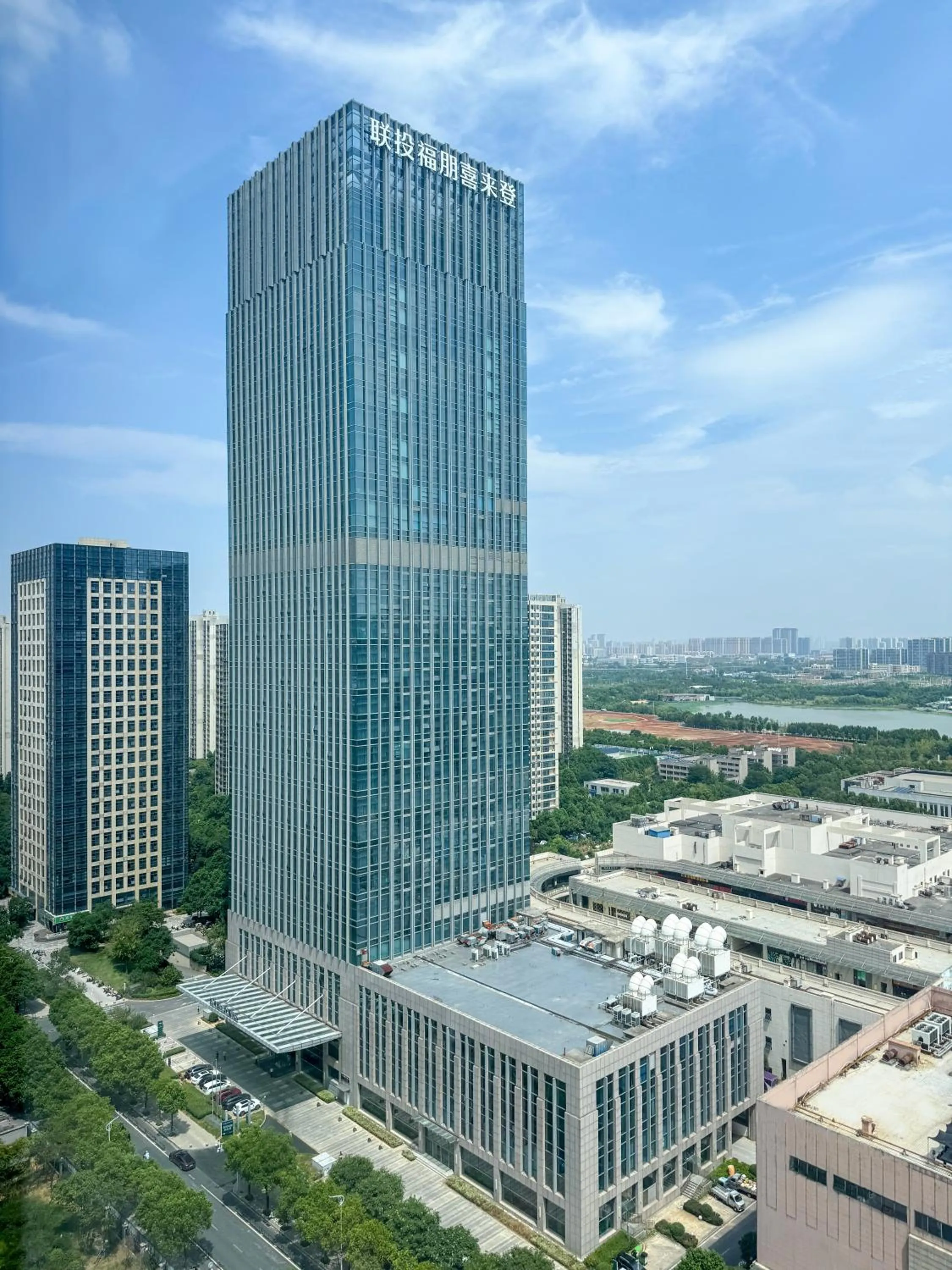 Property building in Four Points by Sheraton Wuhan, Jiangxia