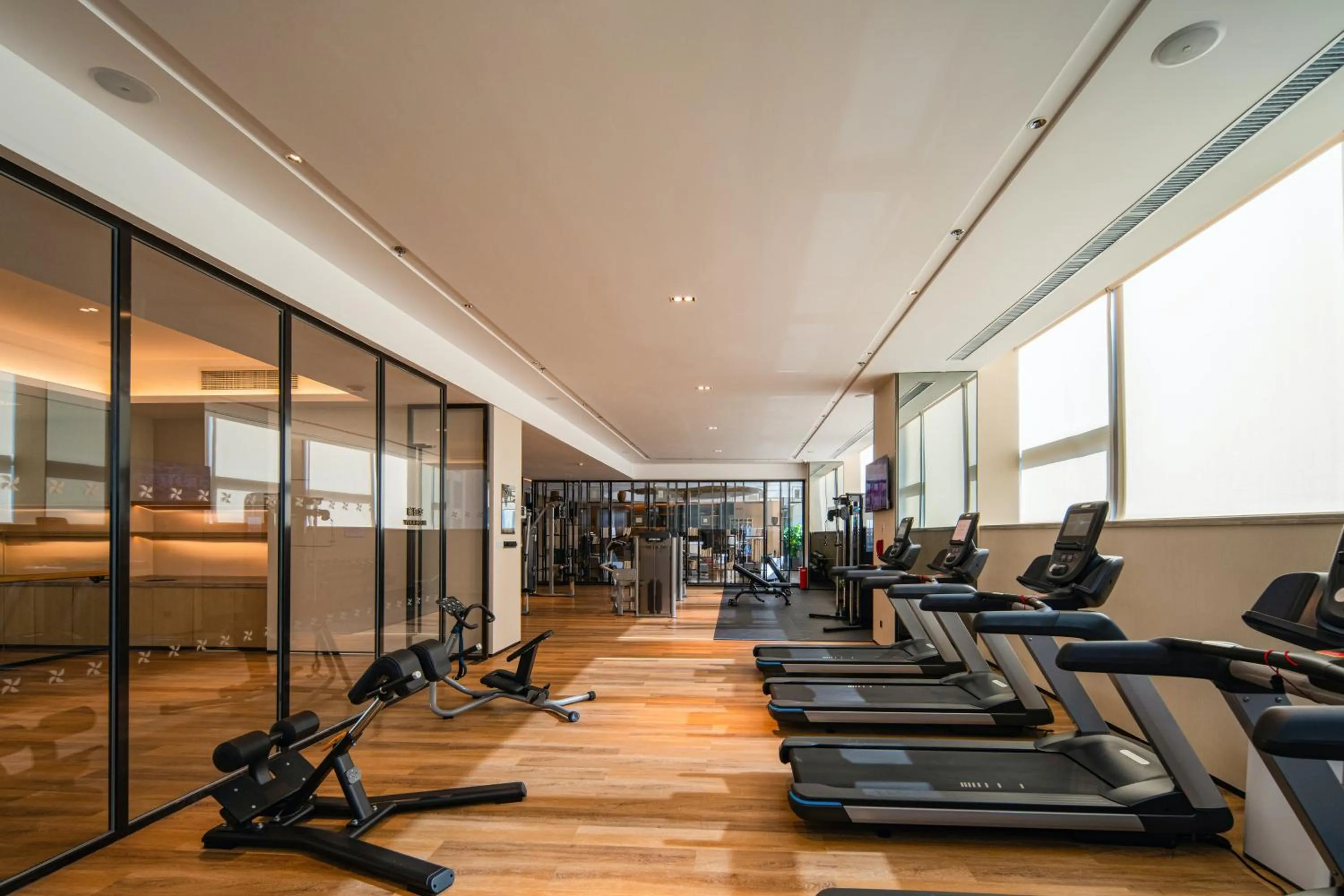 Fitness centre/facilities in Four Points by Sheraton Wuhan, Jiangxia