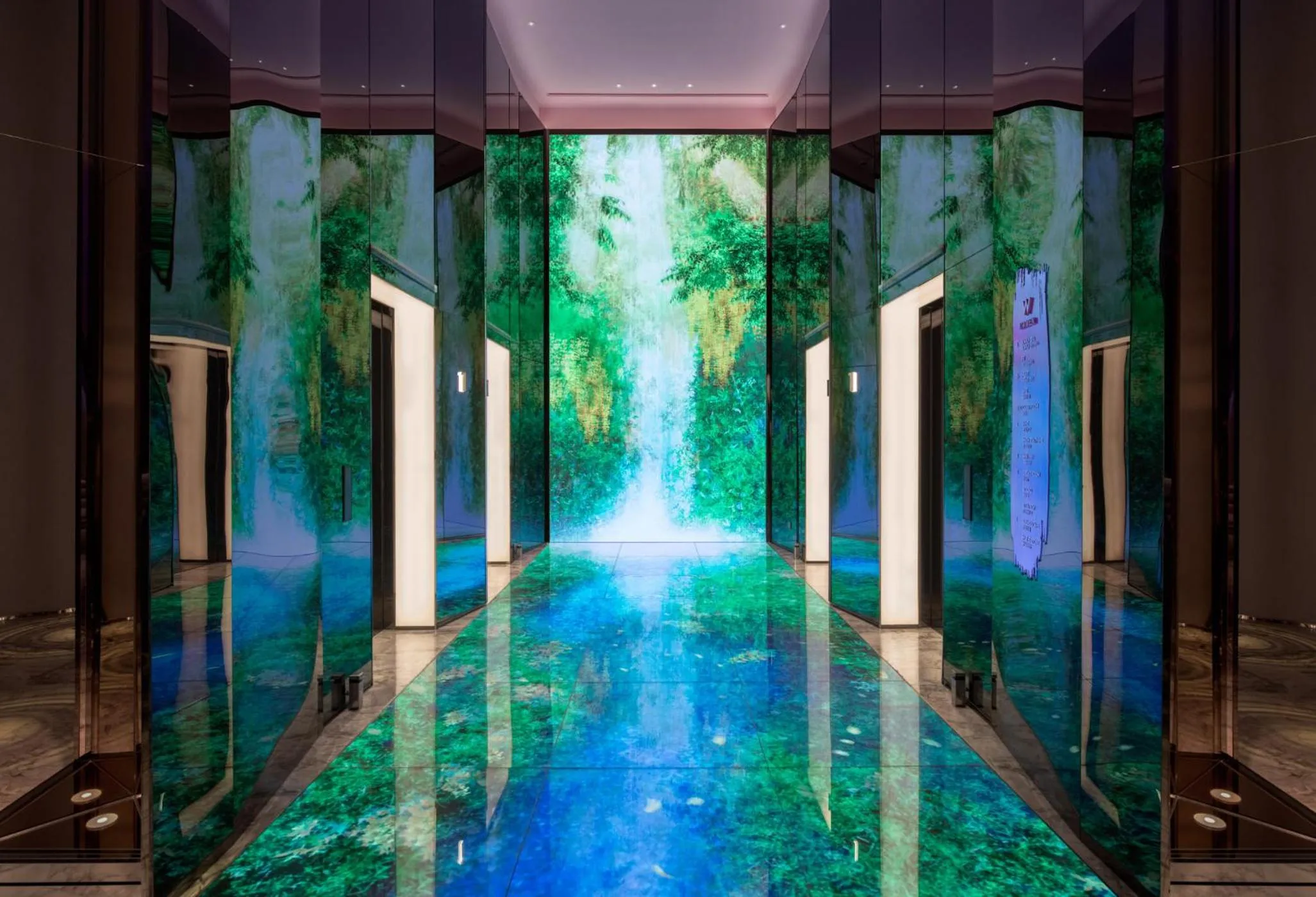 elevator in W-Xiamen