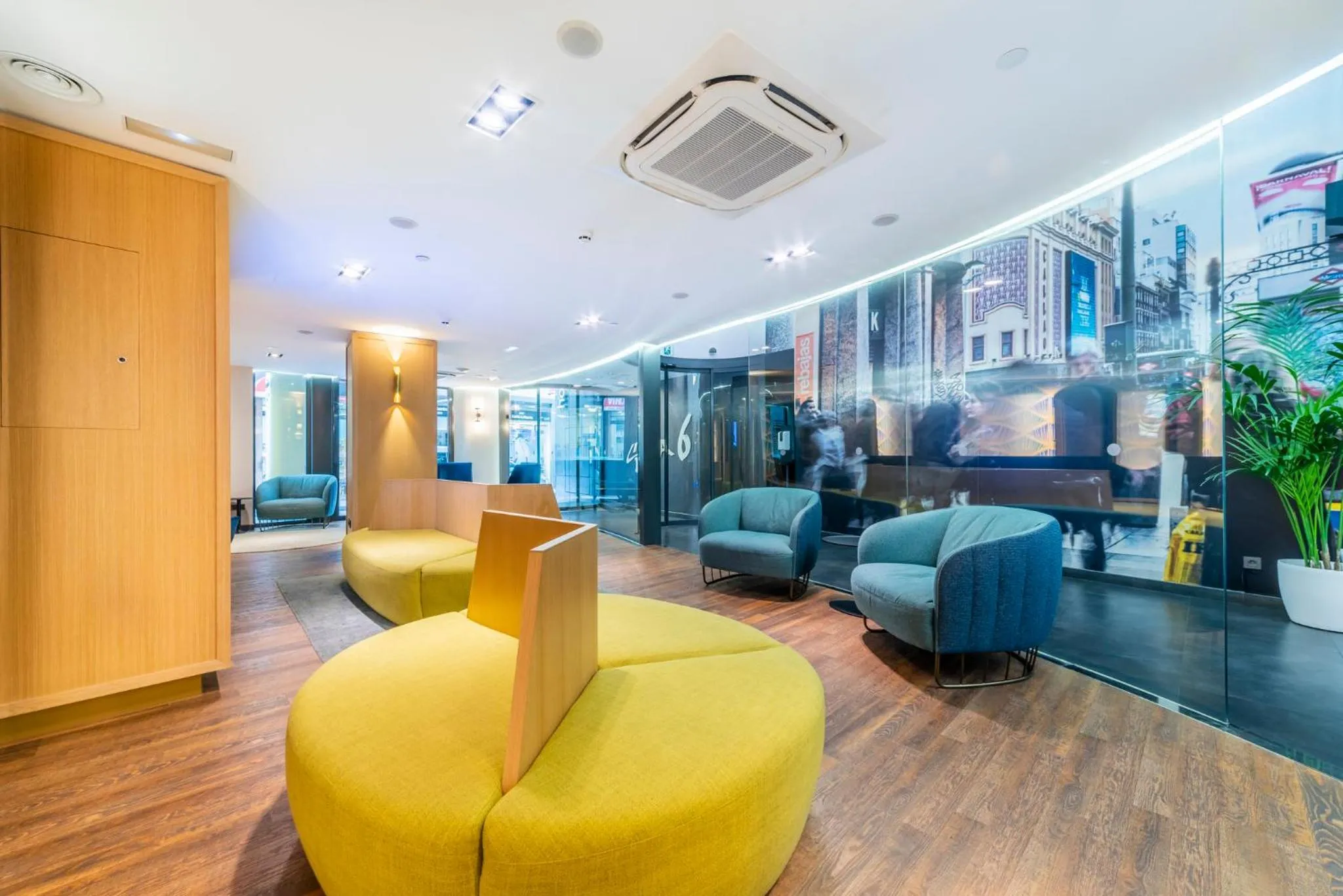 Property building in Hotel Indigo Madrid - Gran Vía by IHG