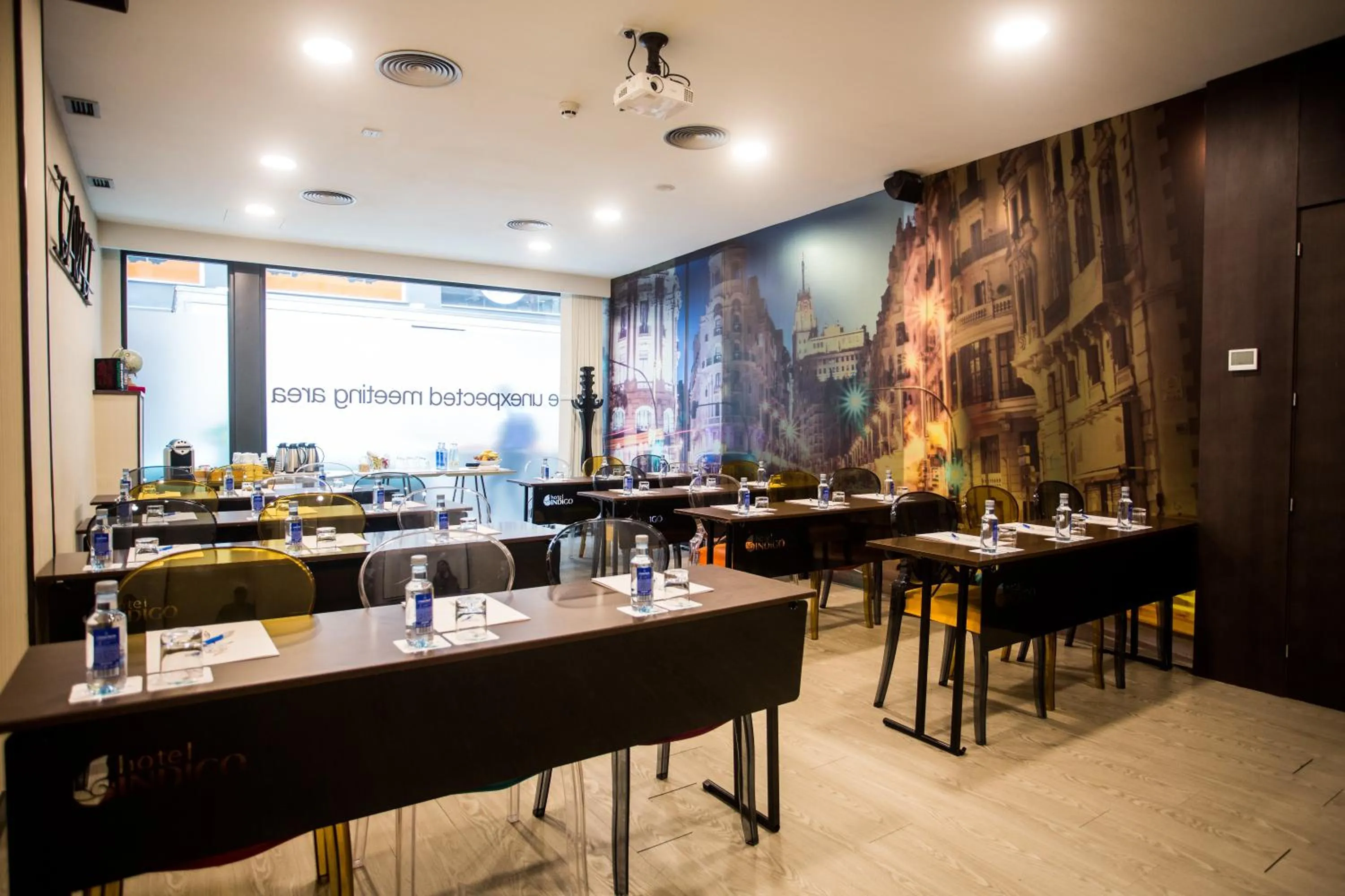 Meeting/conference room in Hotel Indigo Madrid - Gran Vía by IHG