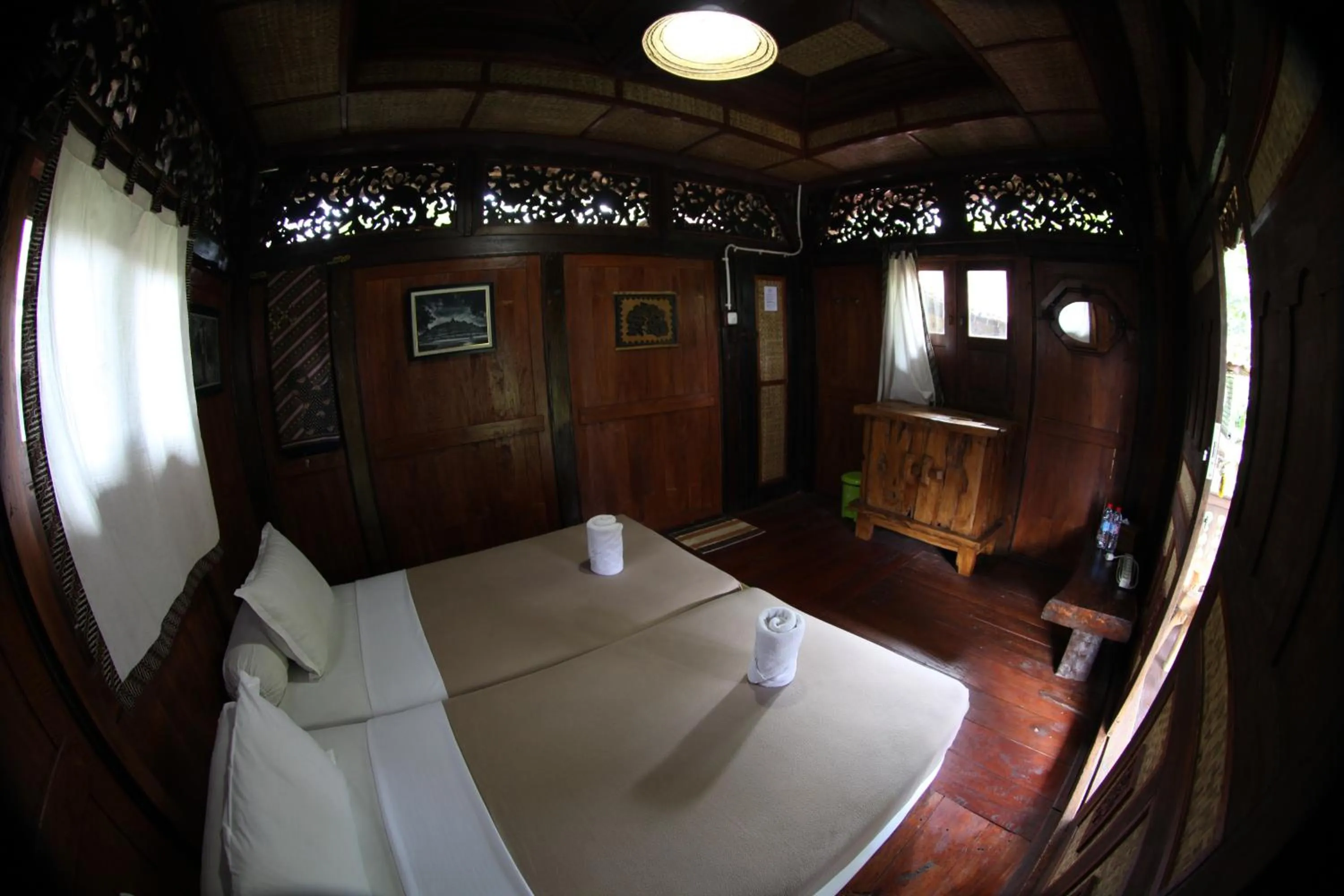 Bed in Omah Garengpoeng Guest House