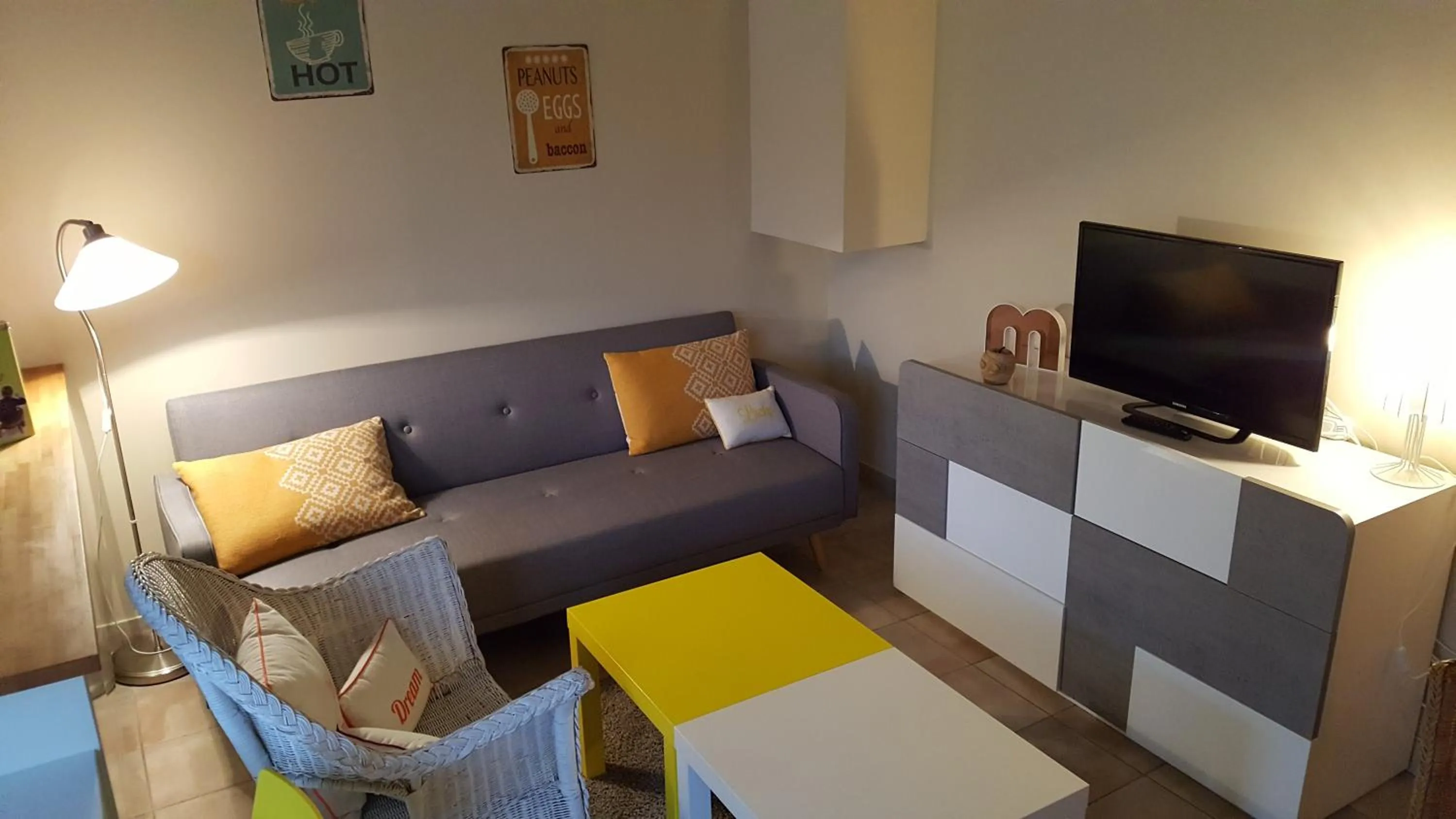 Living room in La Roseraie