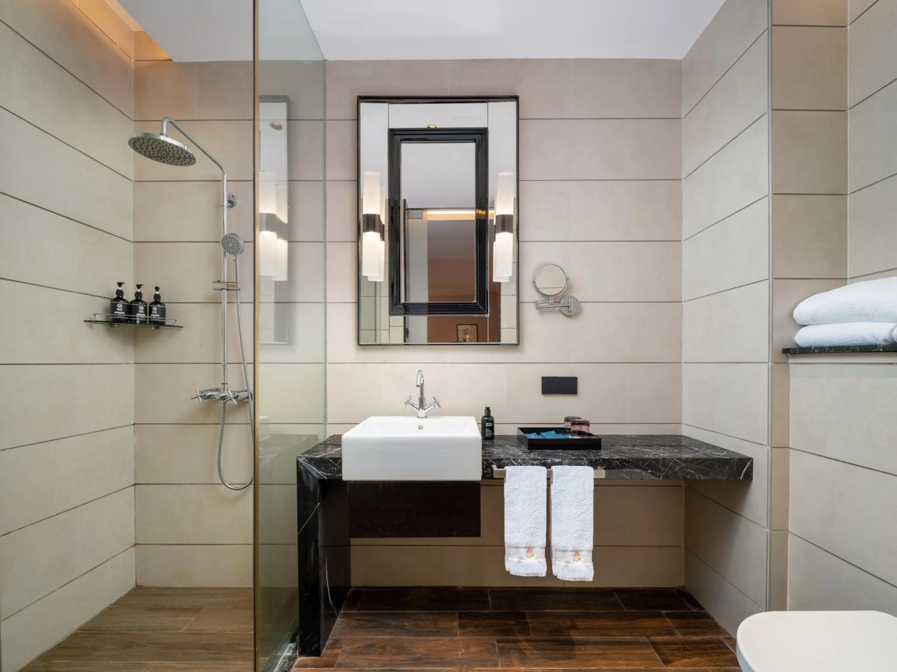 Toilet in The Mulian Hotel Guangzhou Zhujiang New Town-Canton Fair Free Shuttle Bus