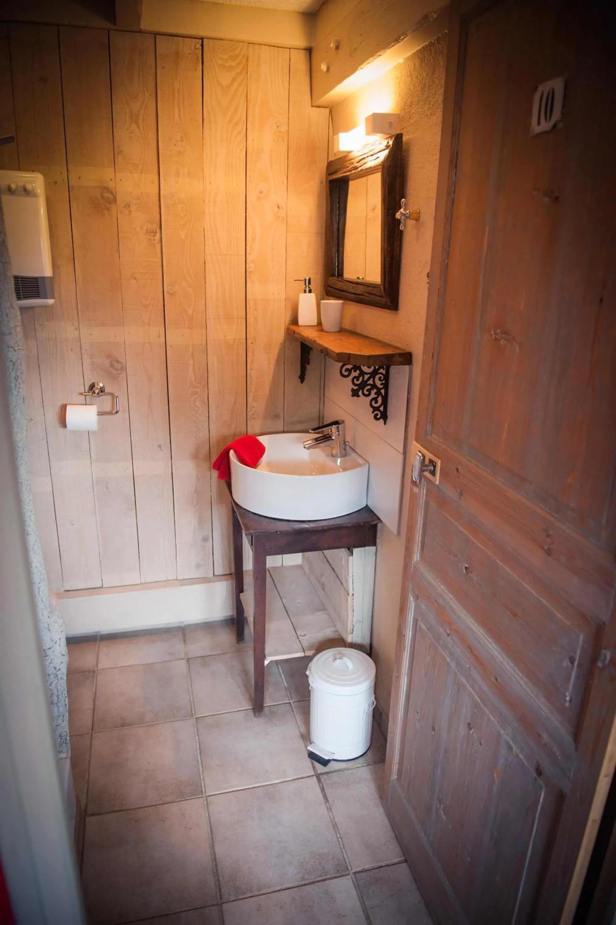 Bathroom in Chambres d'hôtes La Combe de Redoles