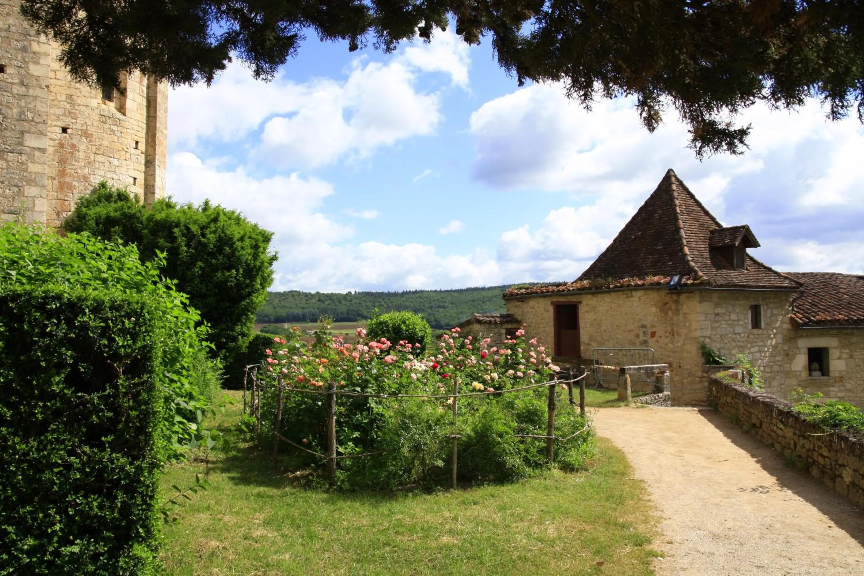 Nearby landmark in Chambres d'hôtes La Combe de Redoles
