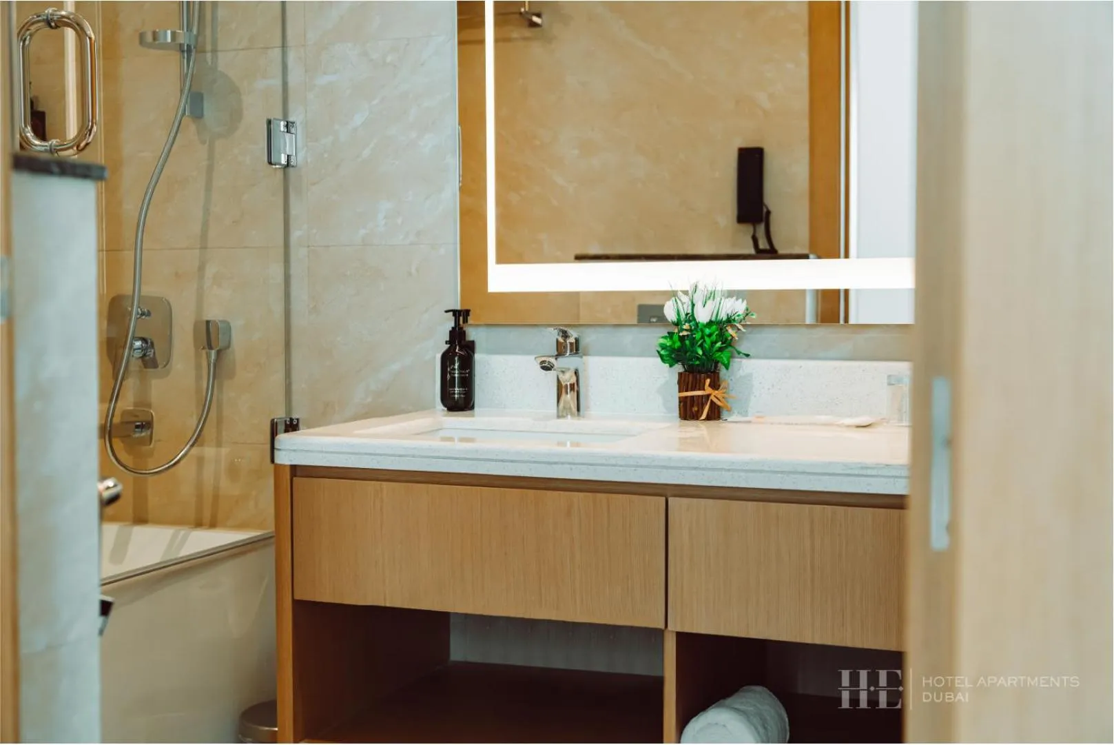 Bathroom in HE Hotel Apartments