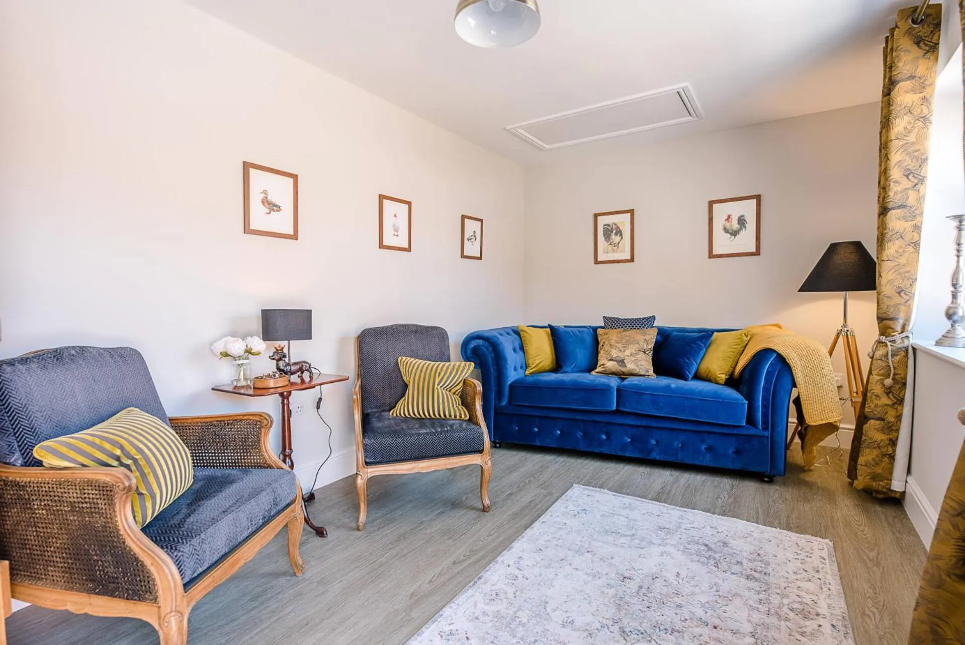 Chapel Cottage at Pond Hall Farm, Stunnning Property with Private Hot Tub, Hadleigh