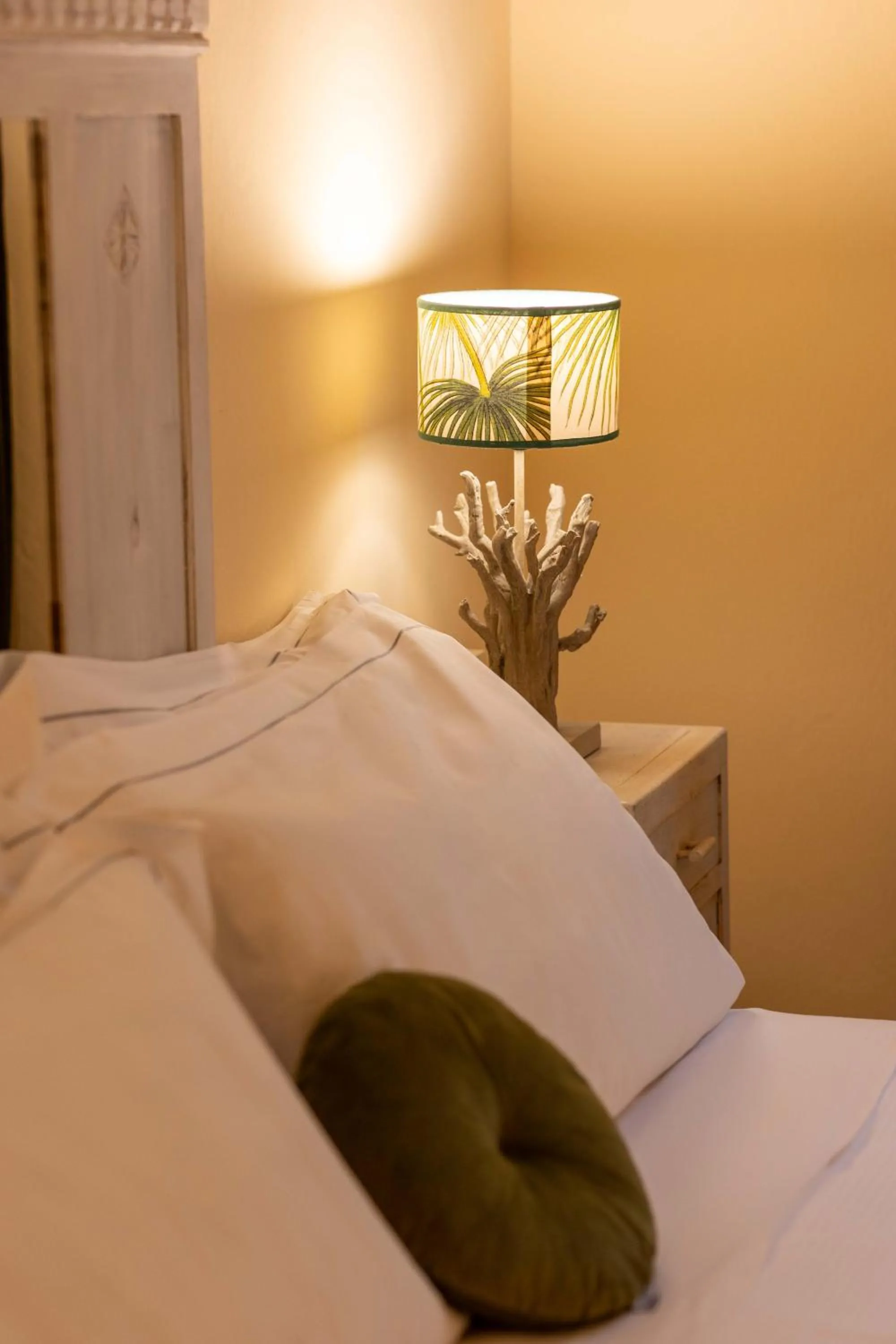 Bedroom, Bed in Secret Garden Firenze B&B