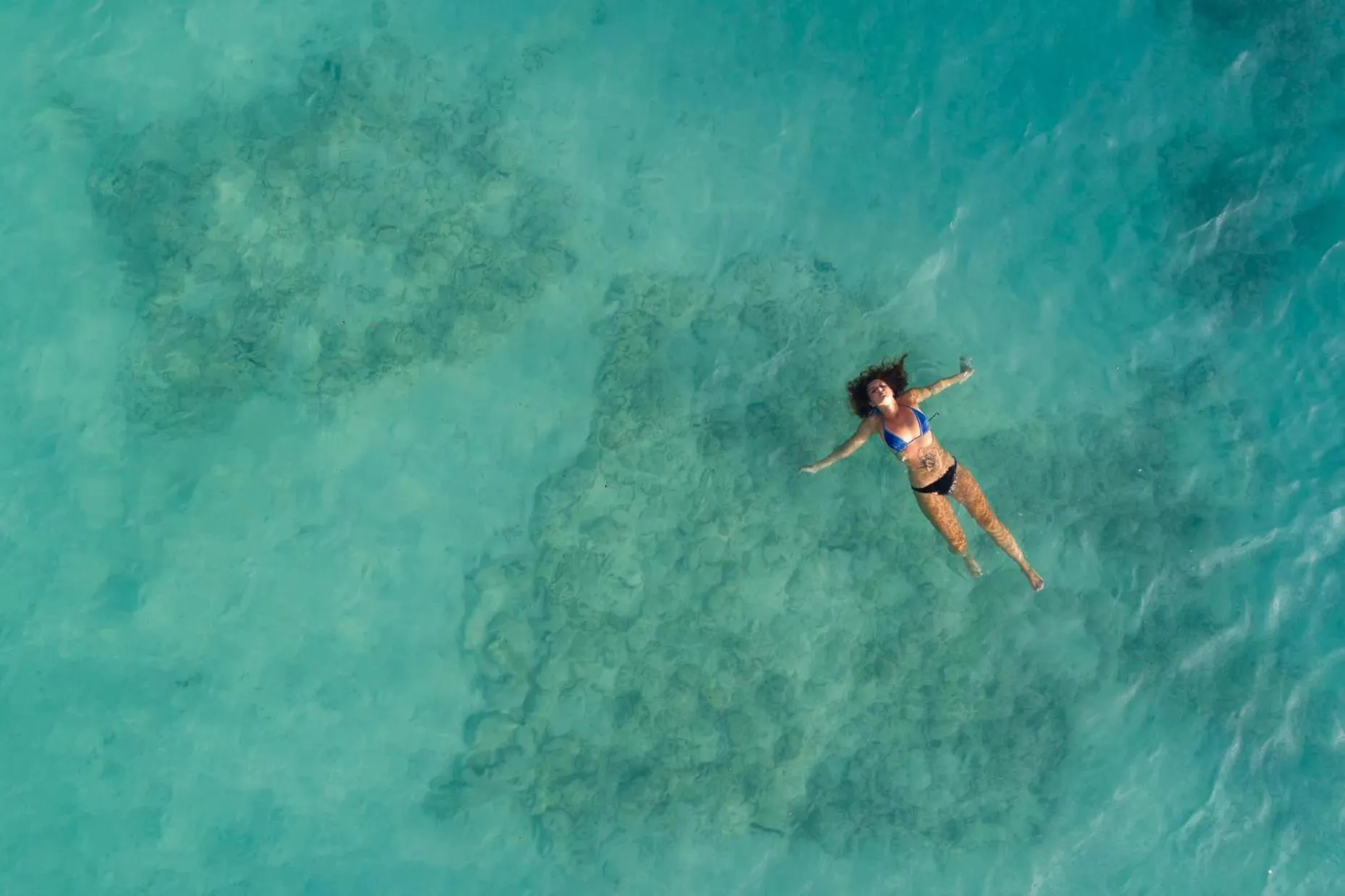 Activities in Beach Club by Haadtien