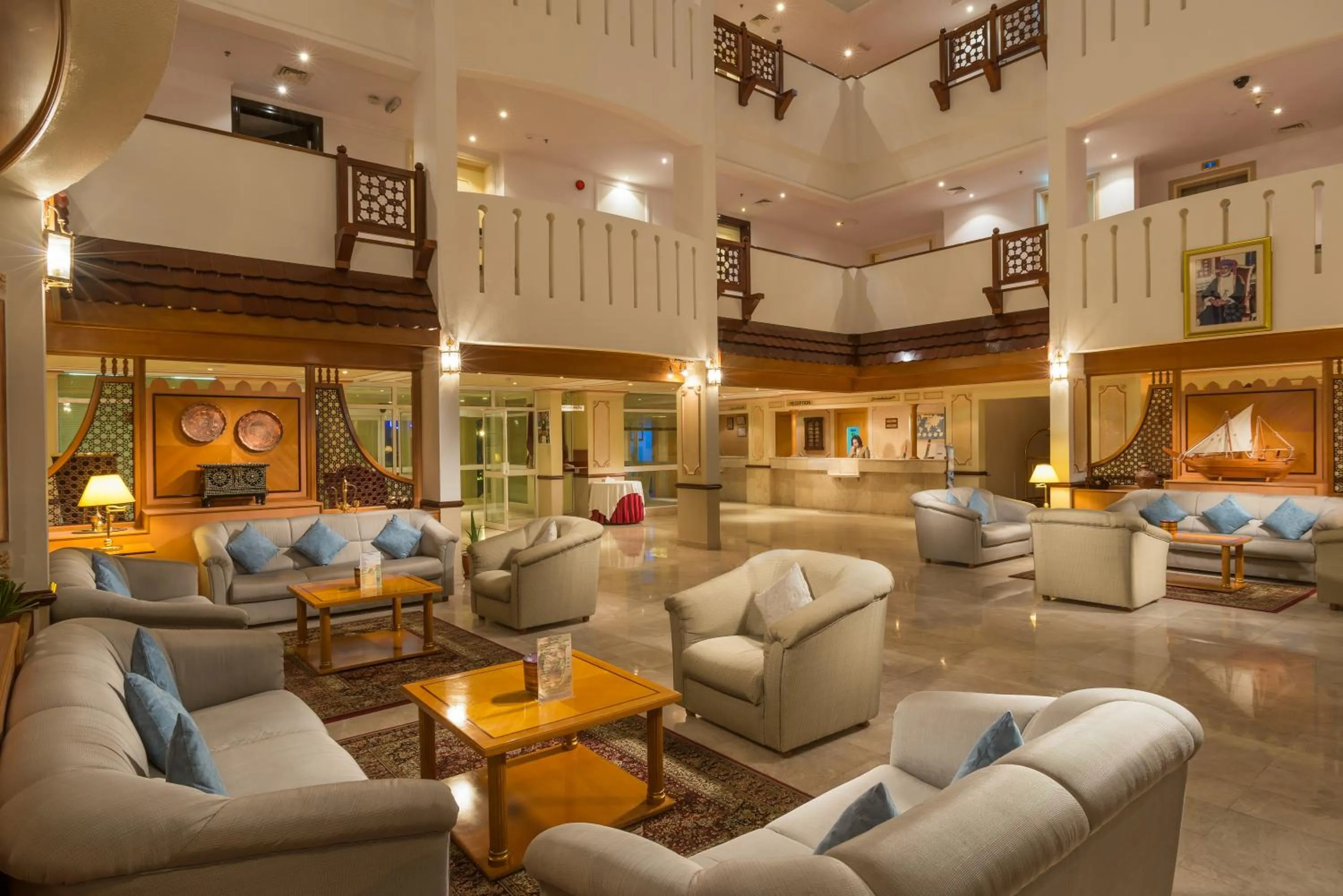 Lobby or reception in Best Western Sur