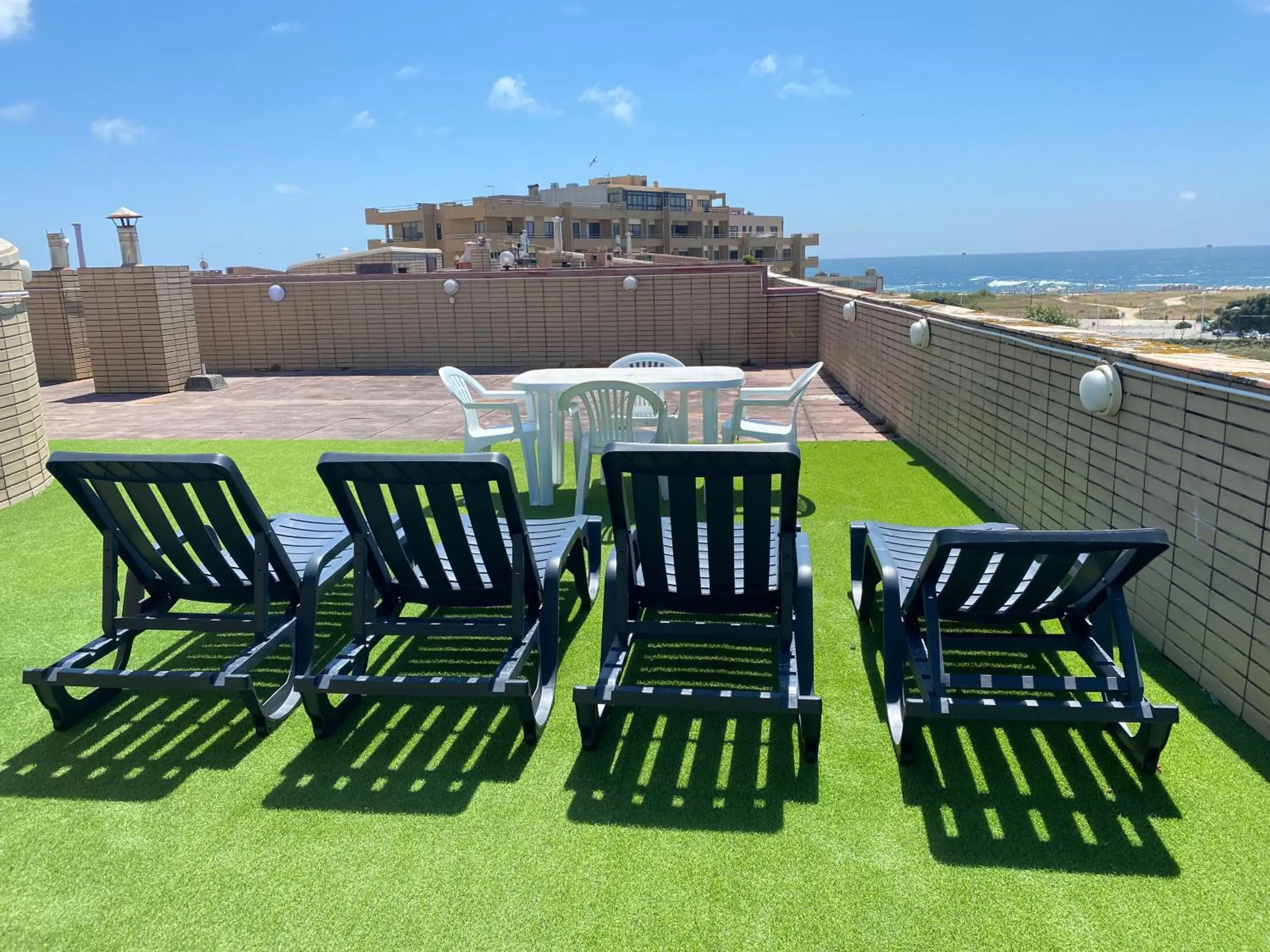 Beach Front with Rooftop Beach Front with Rooftop