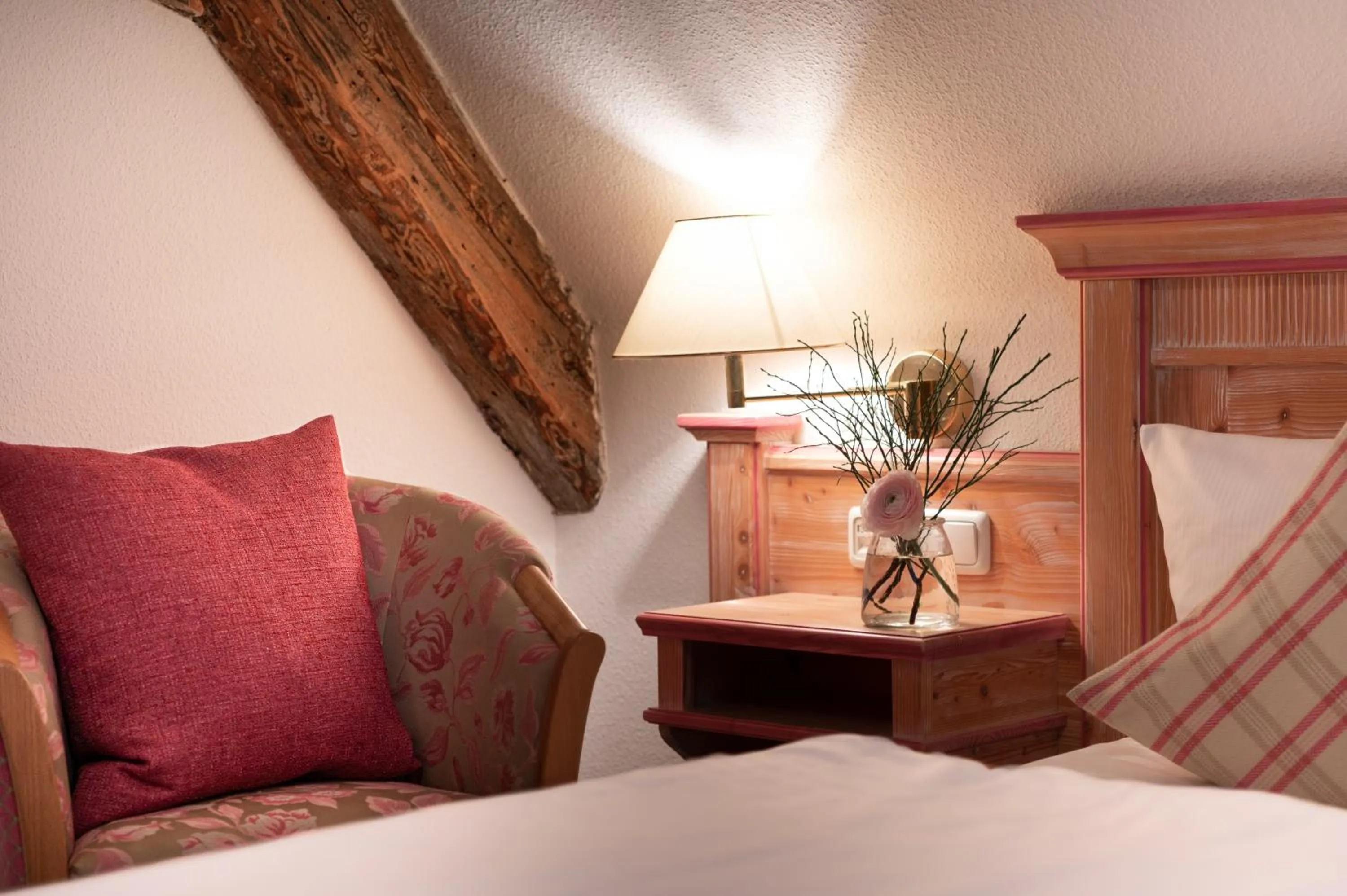 Photo of the whole room, Bed in Romantik Landhotel 3Kronen