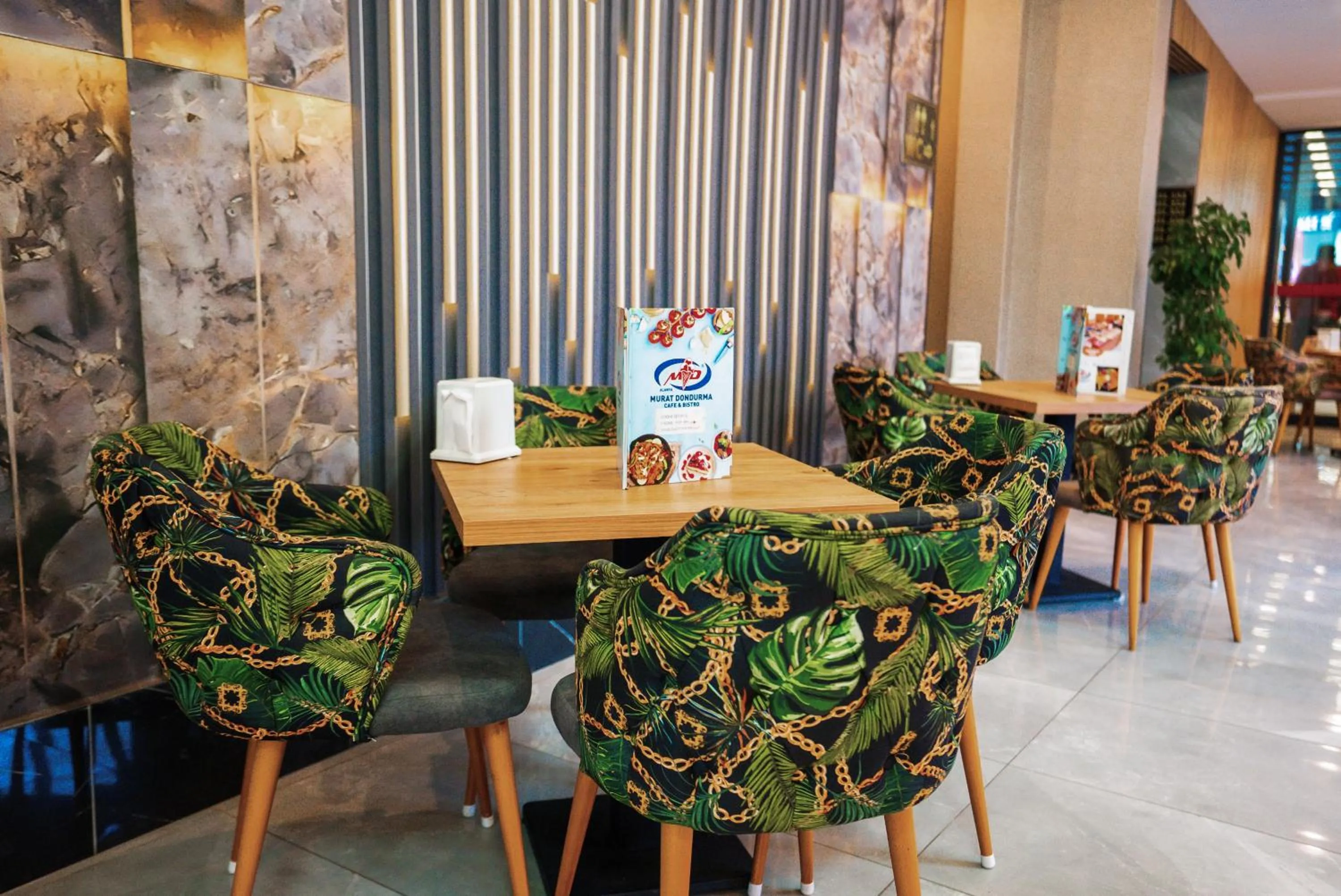 Lobby or reception in Sav-ir Suit Otel