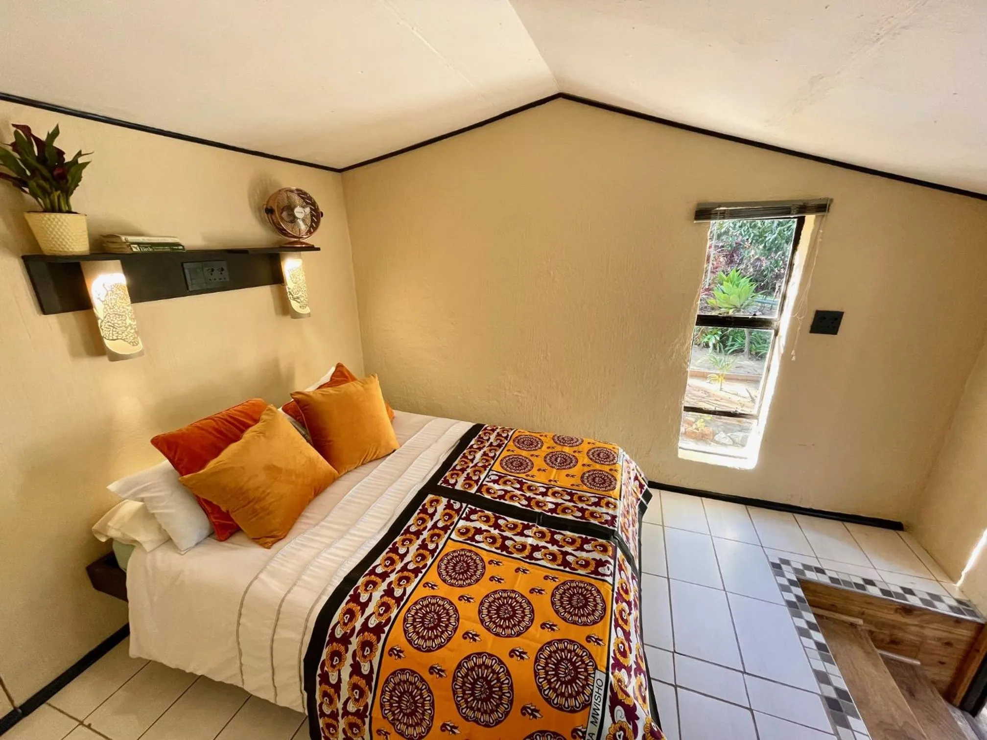 Bed in Hazyview Adventure Backpackers