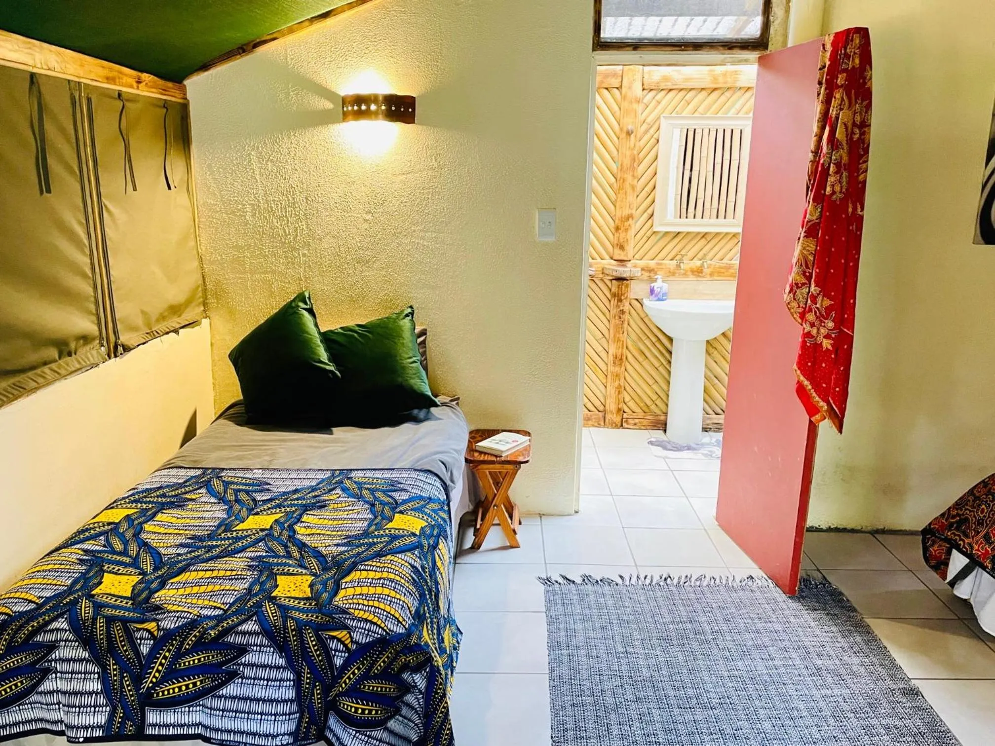 Bed in Hazyview Adventure Backpackers