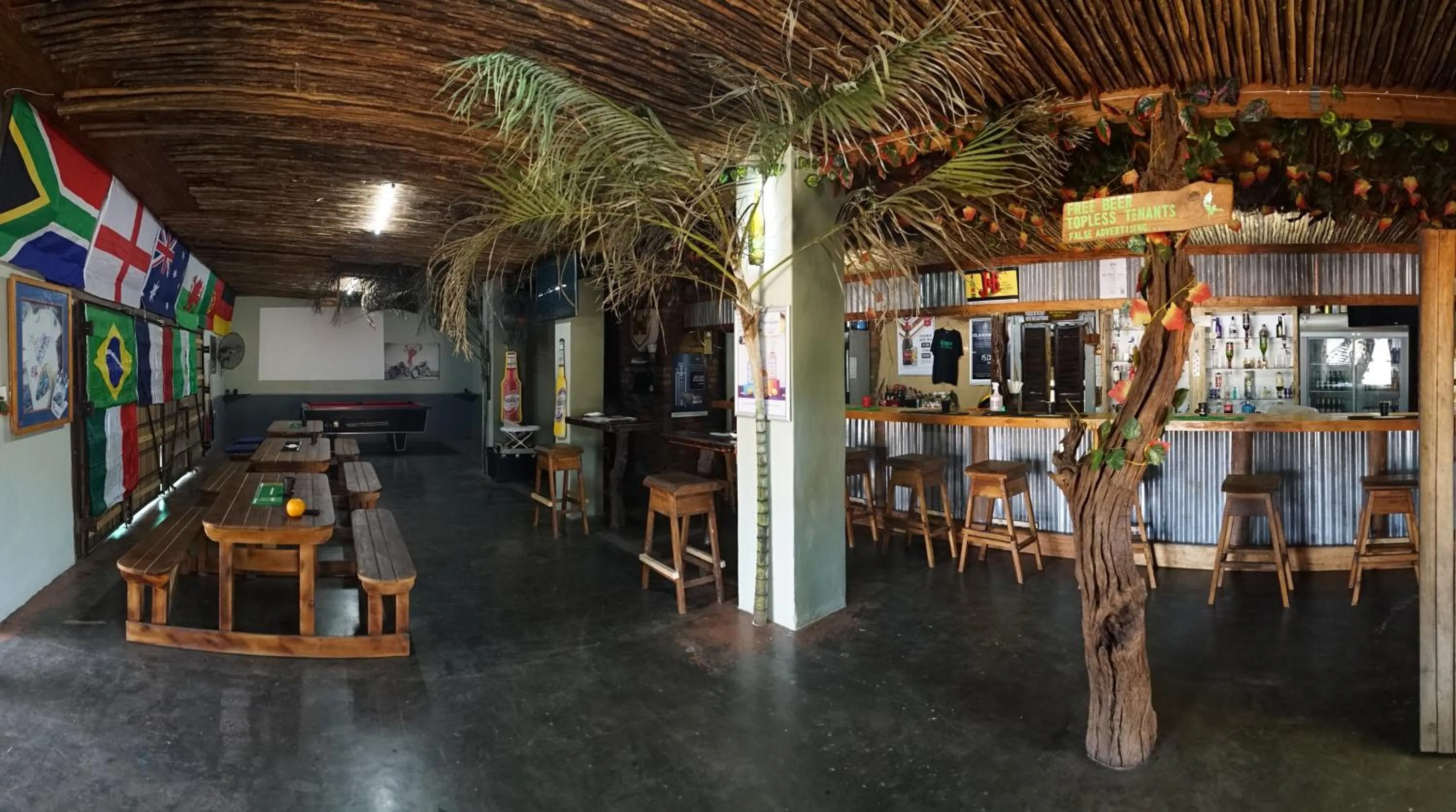 Restaurant/places to eat in Hazyview Adventure Backpackers