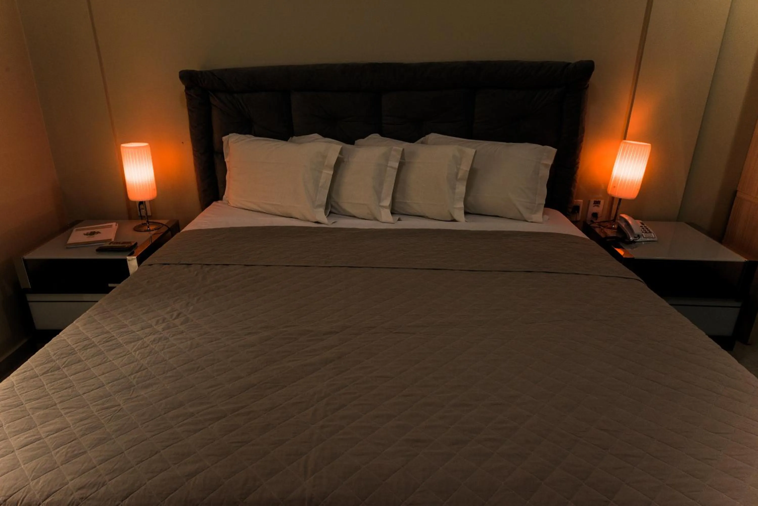 Bathroom, Bed in BALSAS PREMIER HOTEL