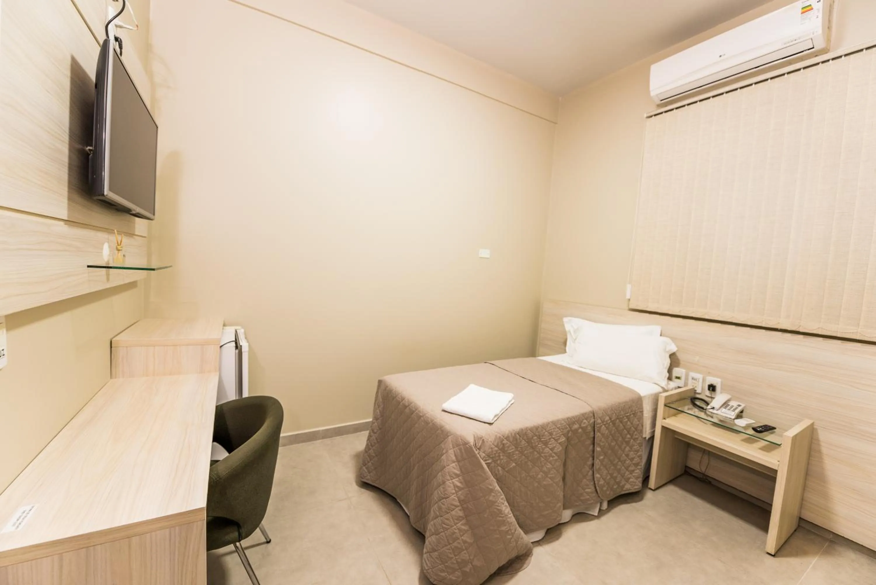 Bed in BALSAS PREMIER HOTEL