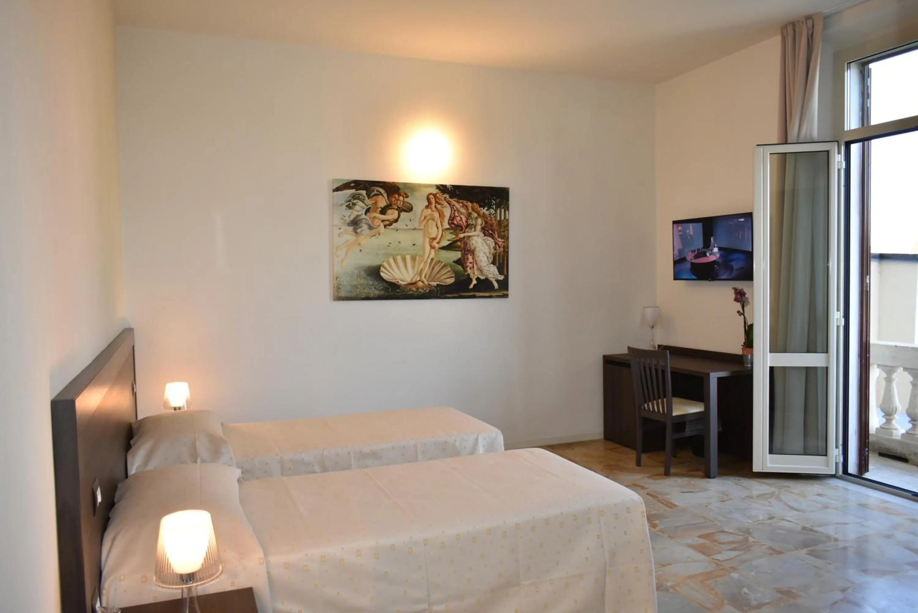 Bedroom, Bed in Hotel Belvedere