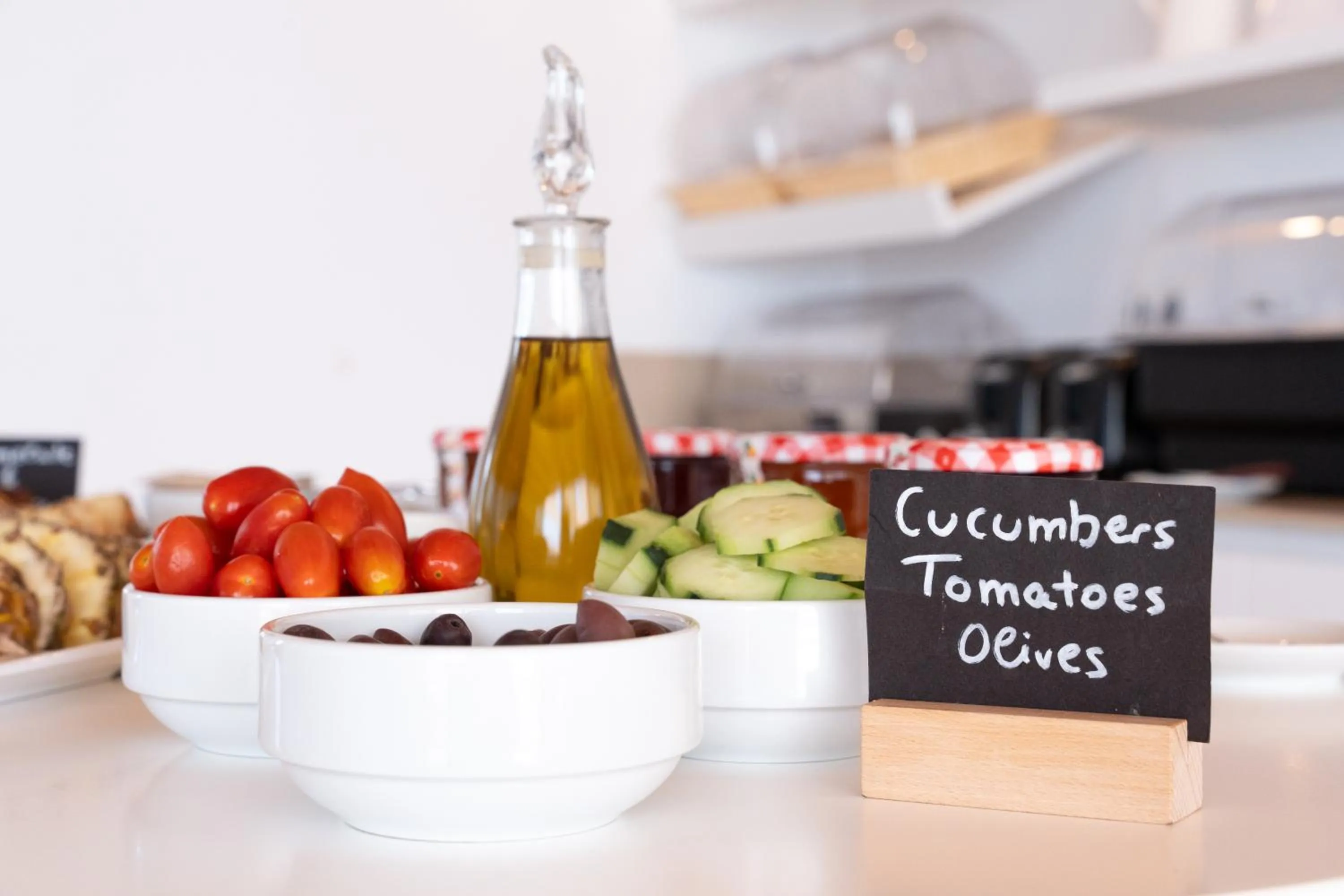 Food and drinks in Sea Breeze Hotel