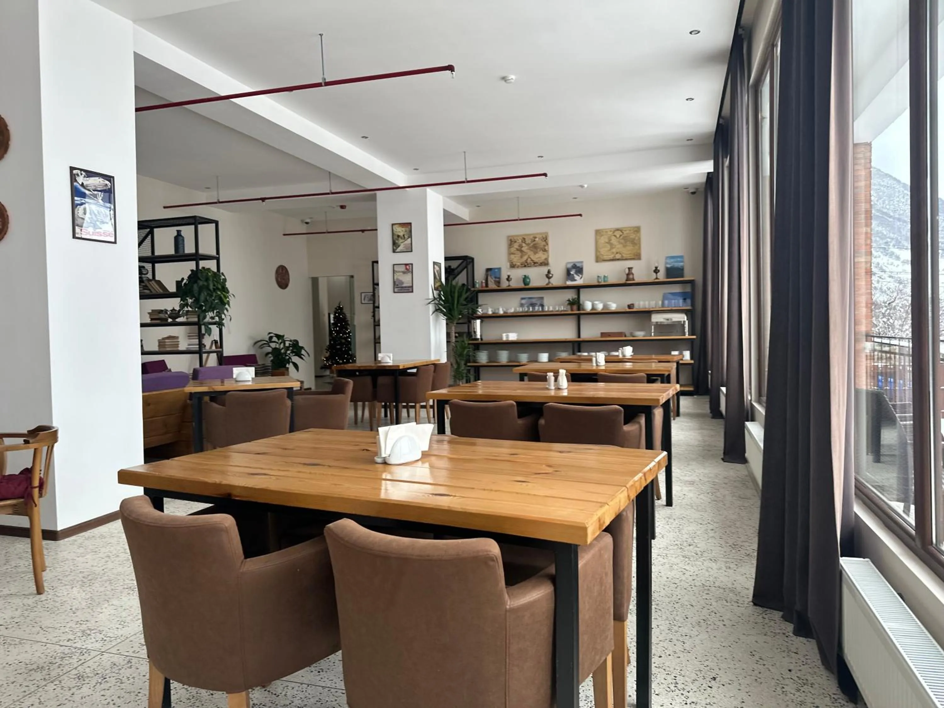 Restaurant/places to eat in Mountain House Kazbegi