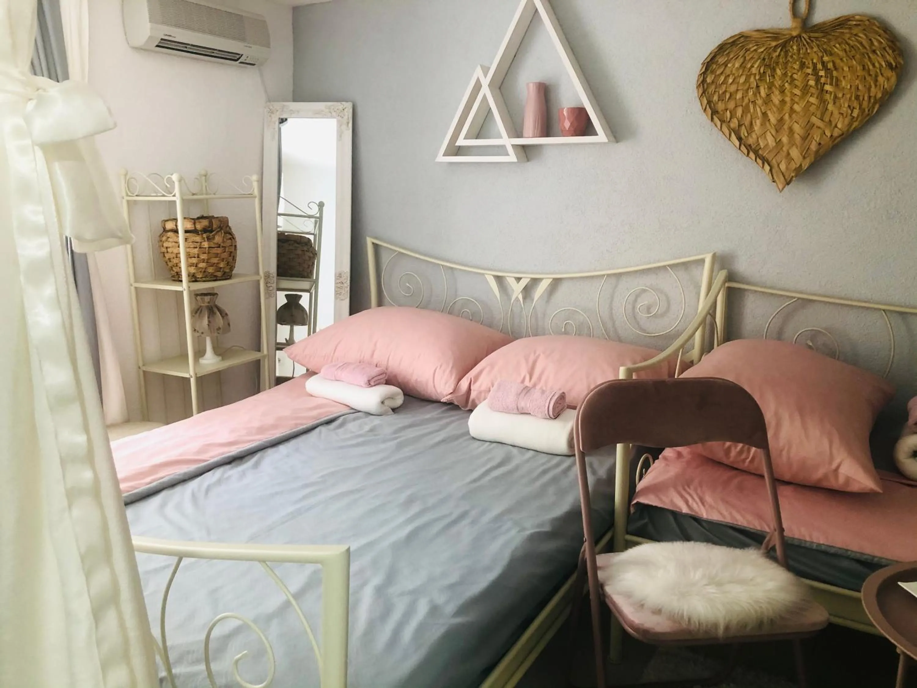 Bed in Apartman Indira