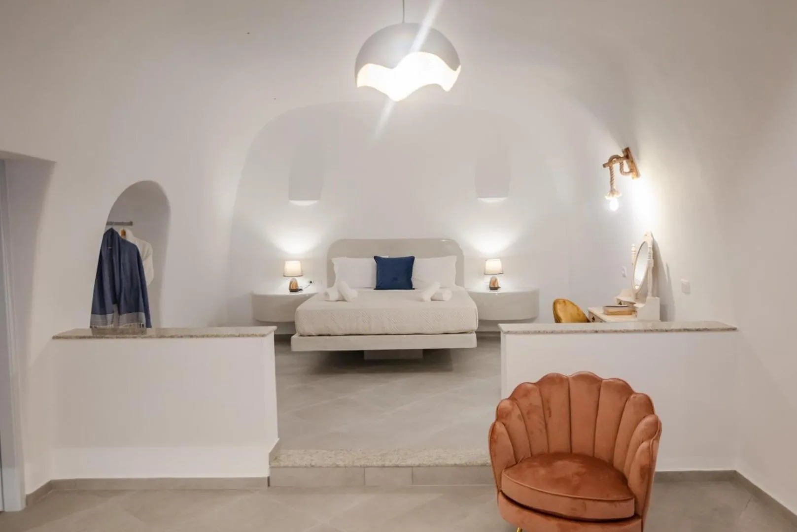 Bedroom, Bed in Sun Angelos Oia - Luxury Cave Suites