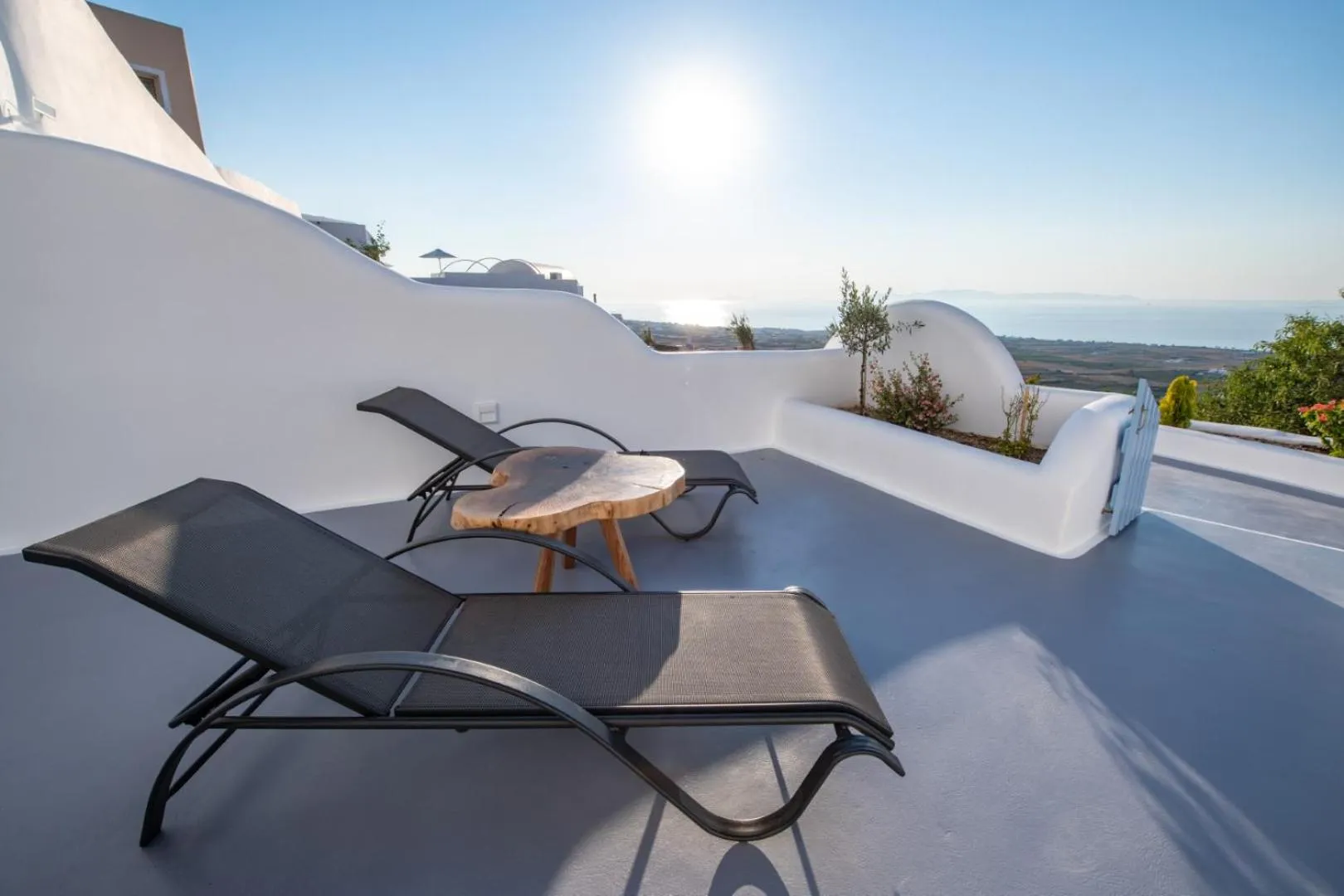 Balcony/Terrace in Sun Angelos Oia - Luxury Cave Suites