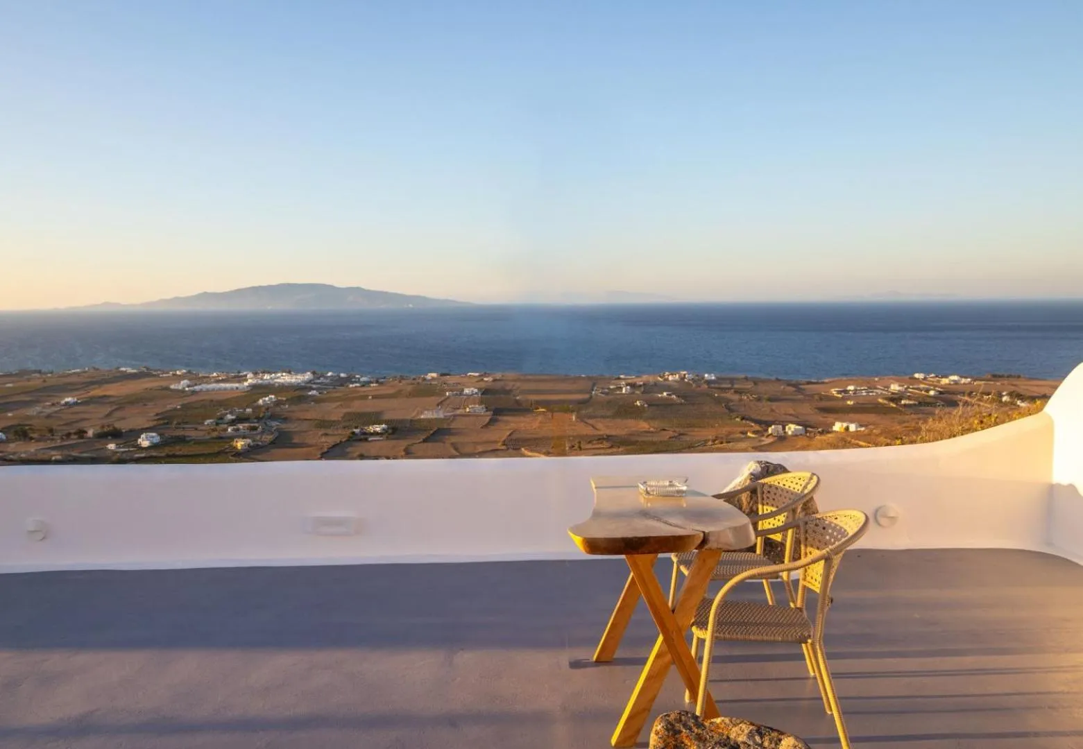 Balcony/Terrace in Sun Angelos Oia - Luxury Cave Suites