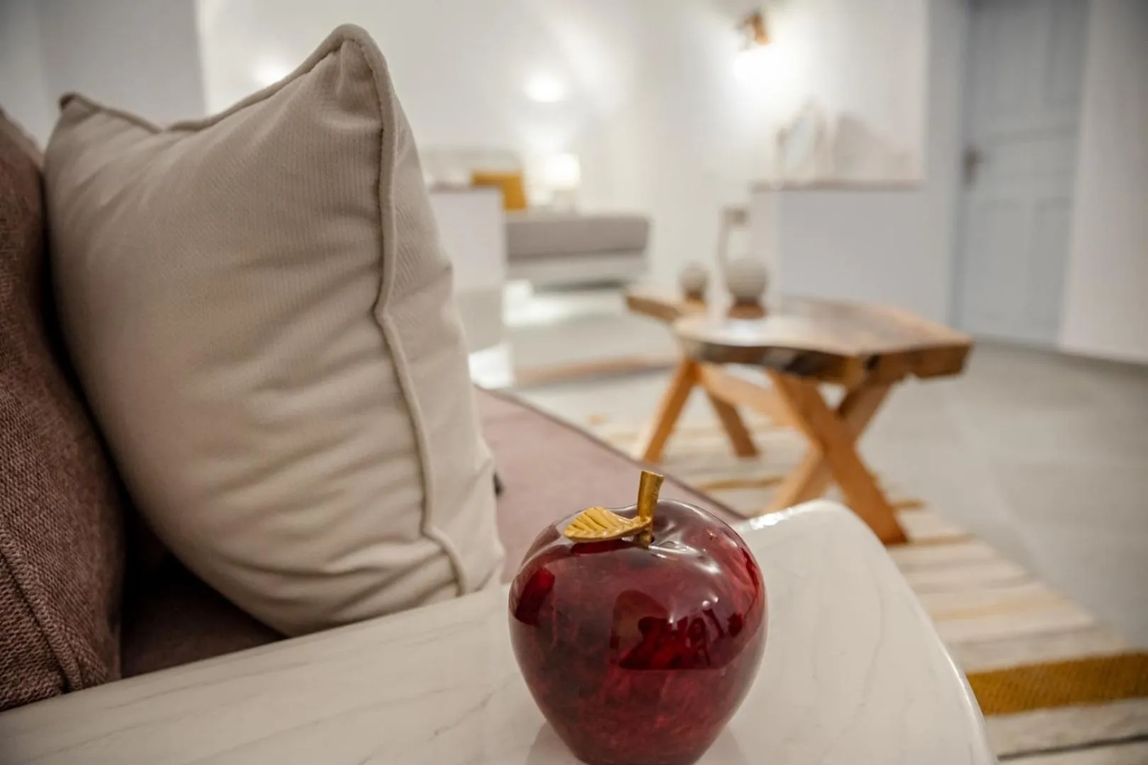 Seating area in Sun Angelos Oia - Luxury Cave Suites