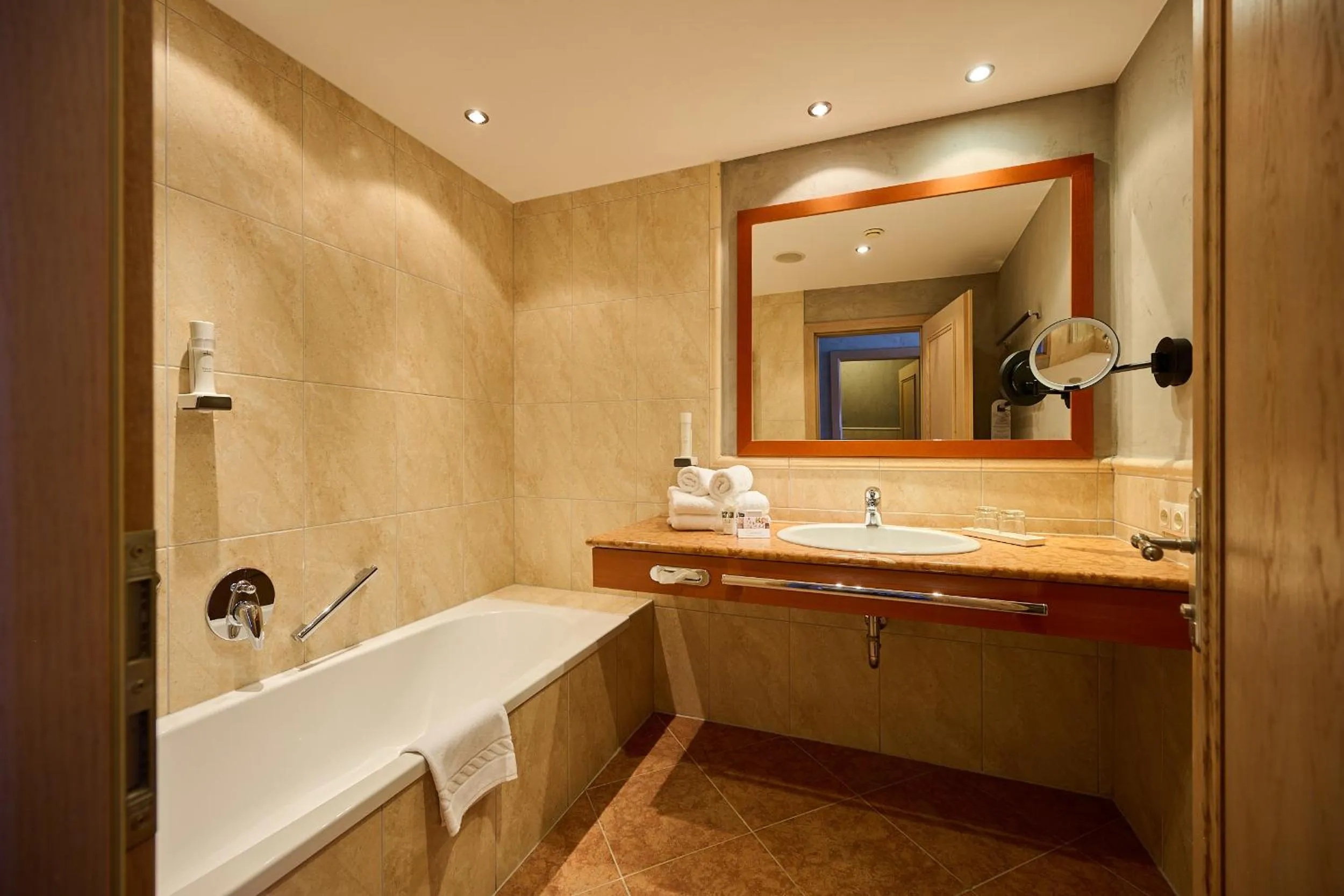 Bathroom in Landhotel Schermer