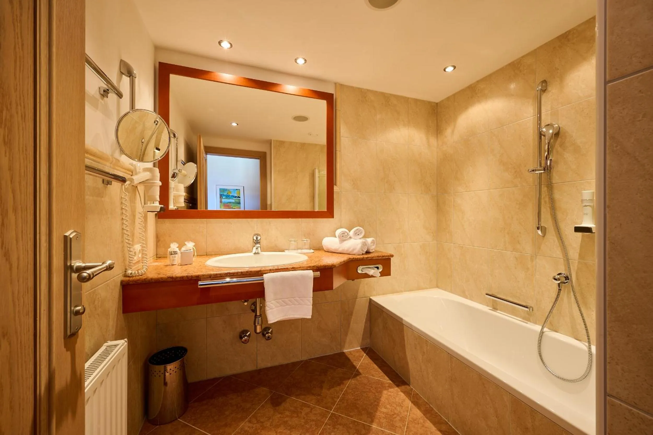 Bathroom in Landhotel Schermer