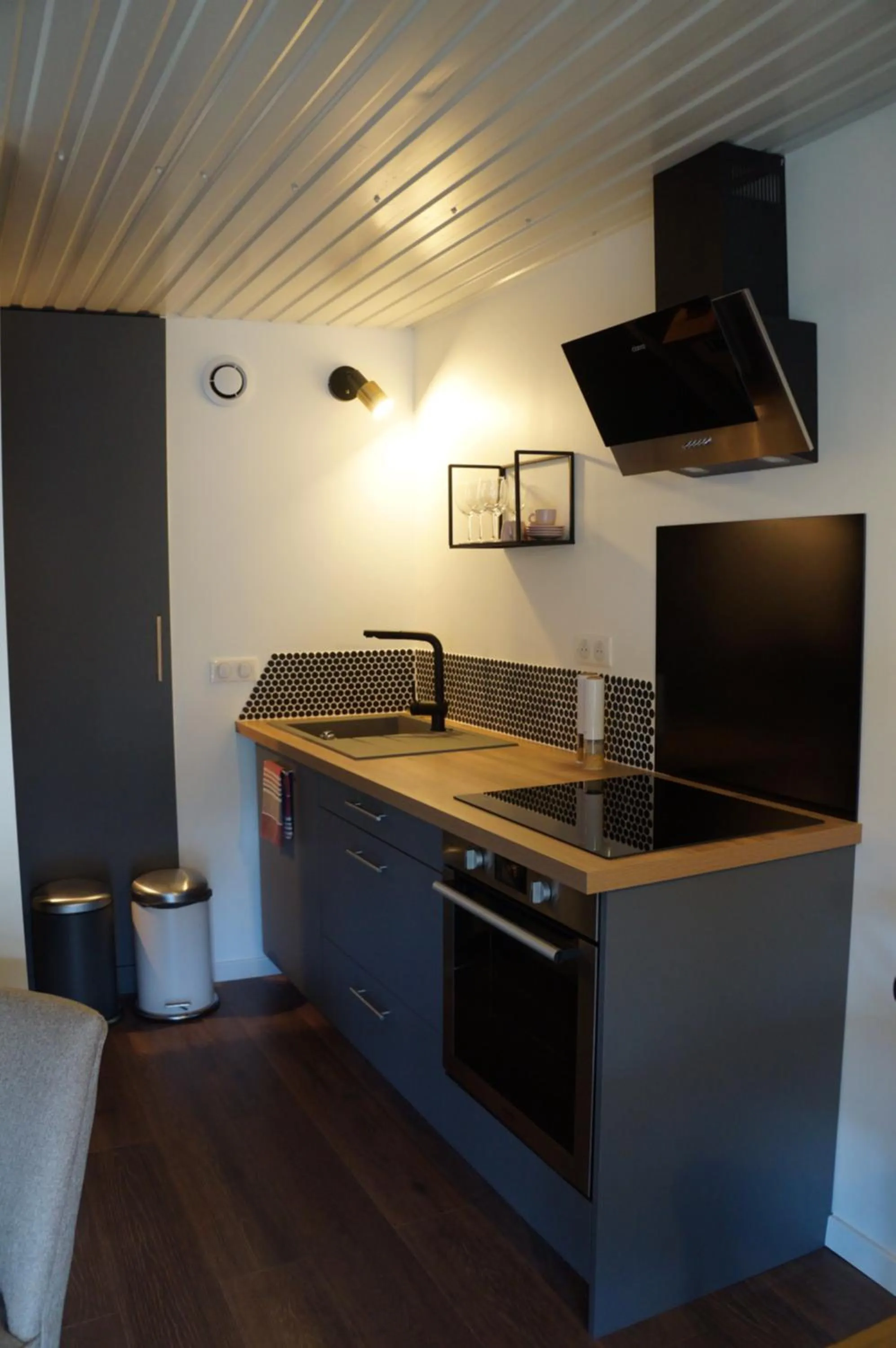 Kitchen or kitchenette in Mimis House