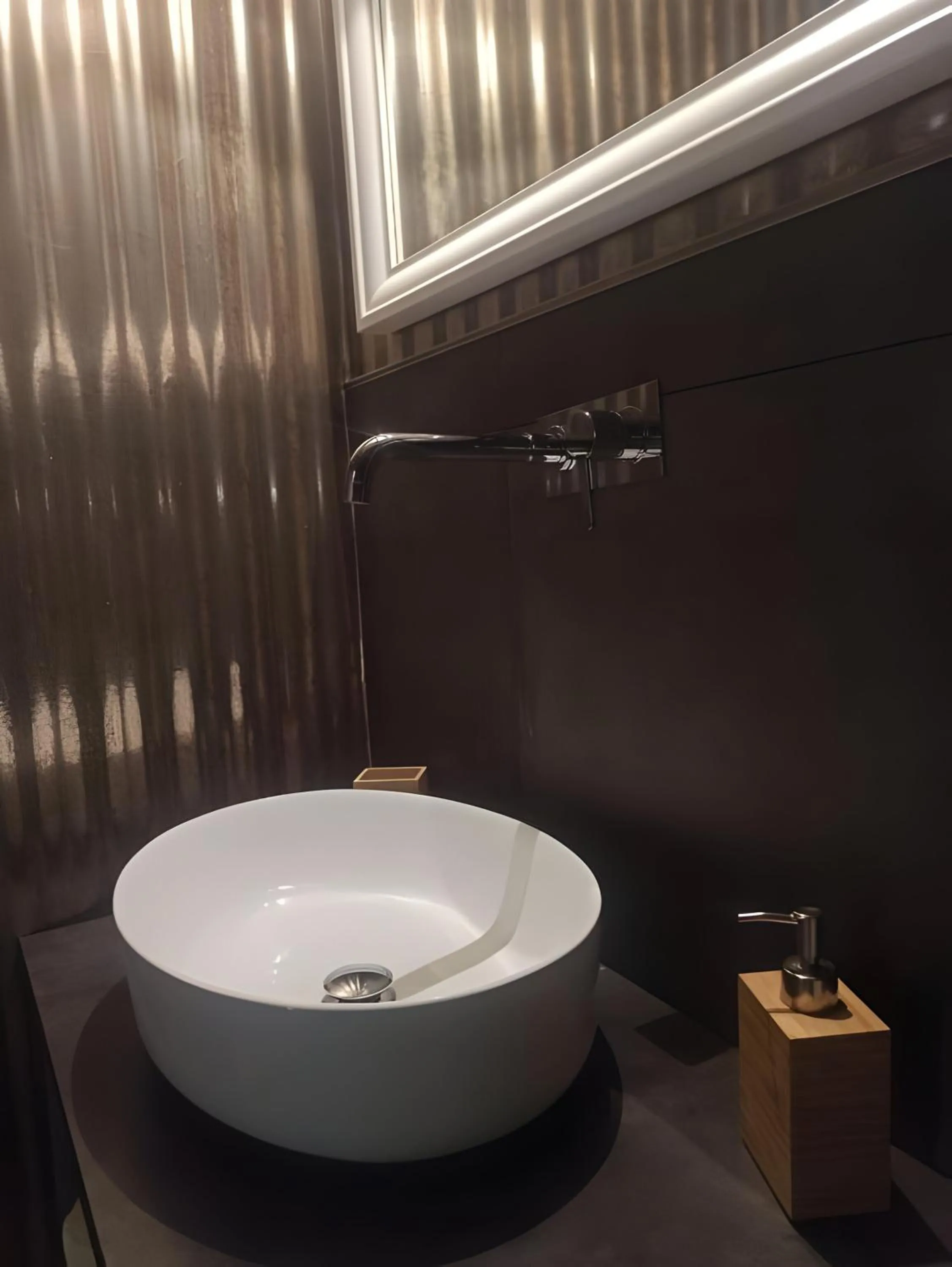 Bathroom in Bari LandLord 8 - Una Finestra sulla Cattedrale