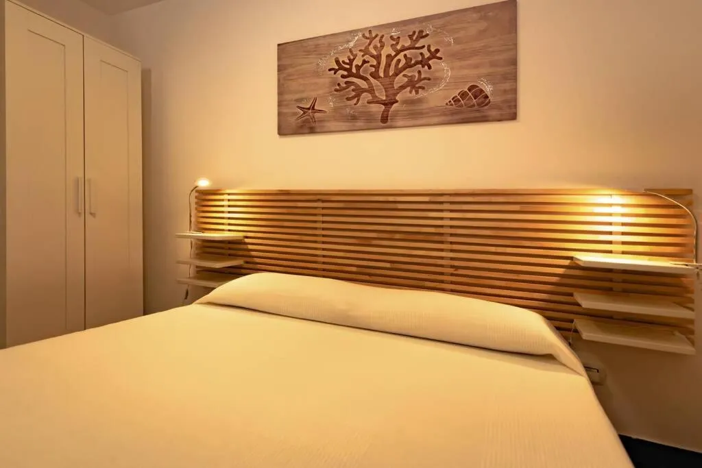 Bed in Design loft Marinella in Porticello