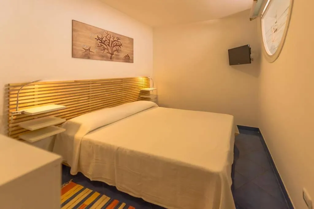 Bed in Design loft Marinella in Porticello