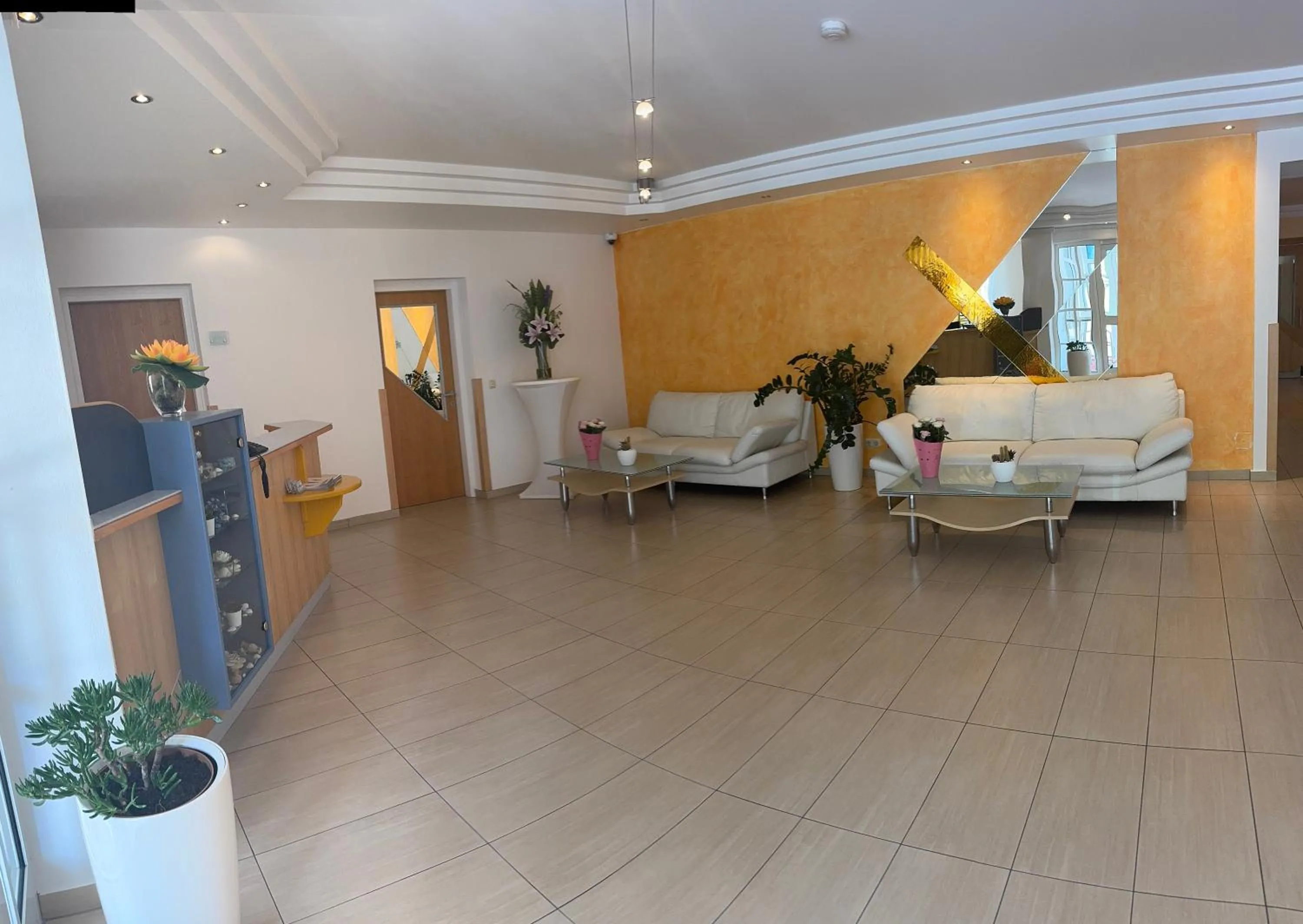 Lobby or reception in Strandhotel Faak