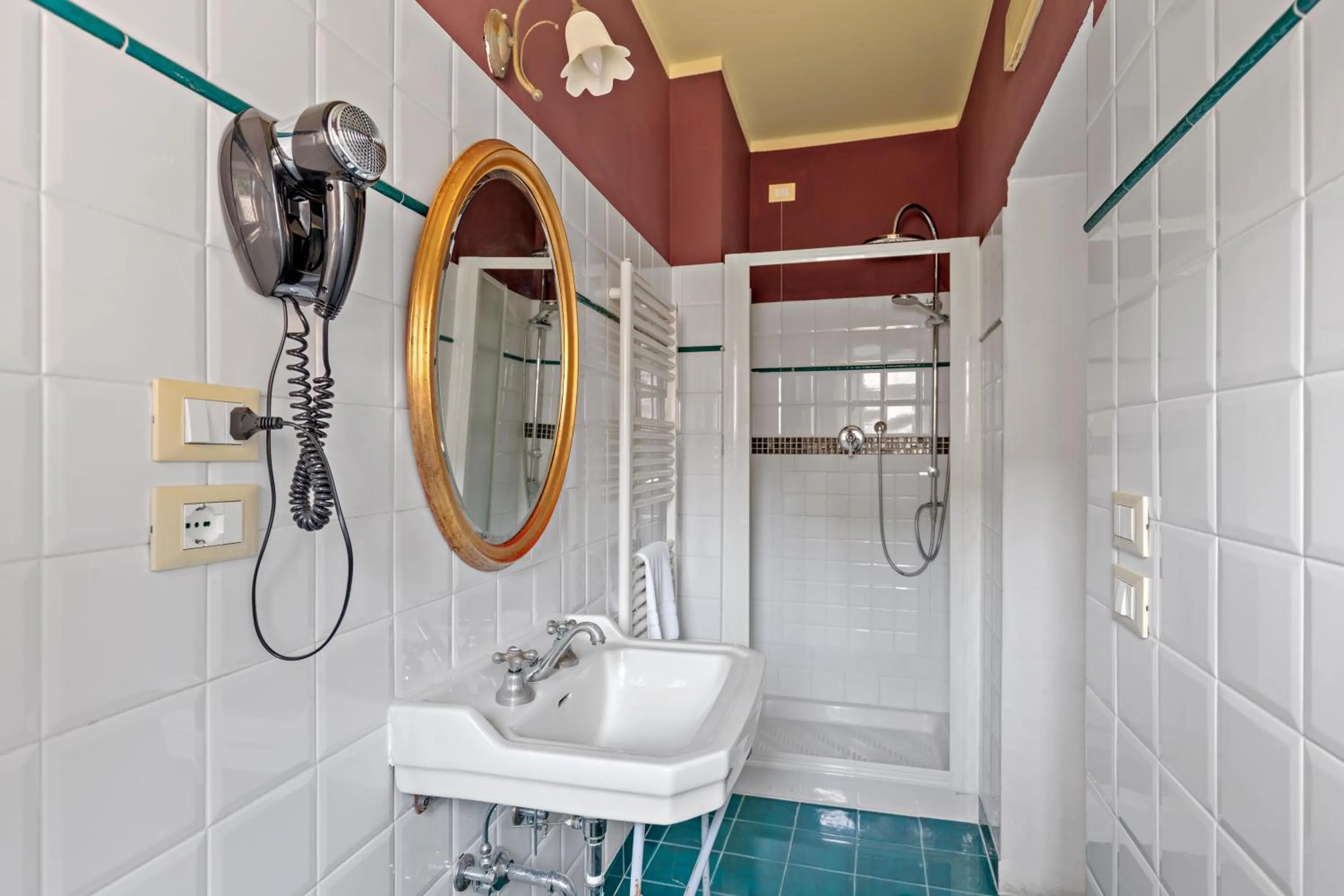 Bathroom in Ostello Bello Firenze