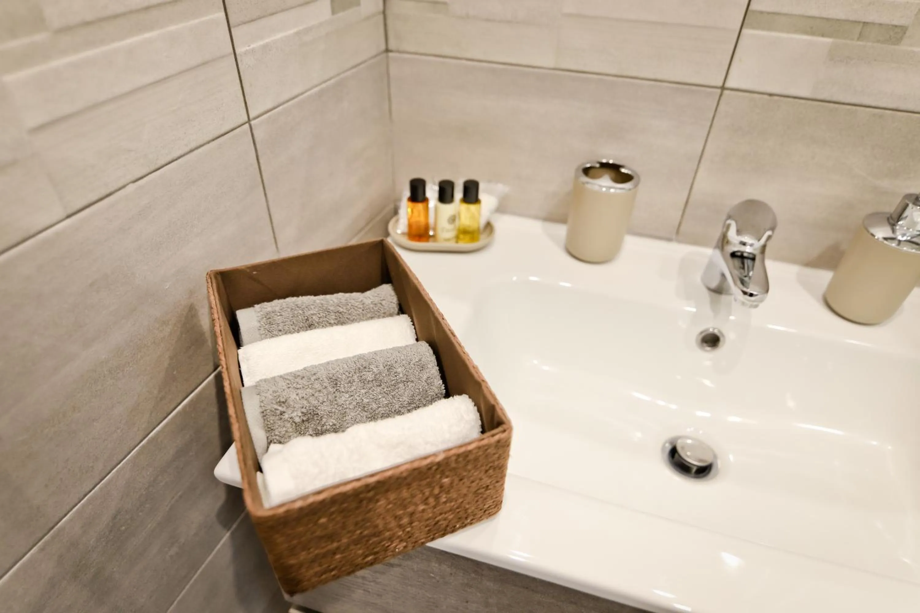 Bathroom in Montesanto Station