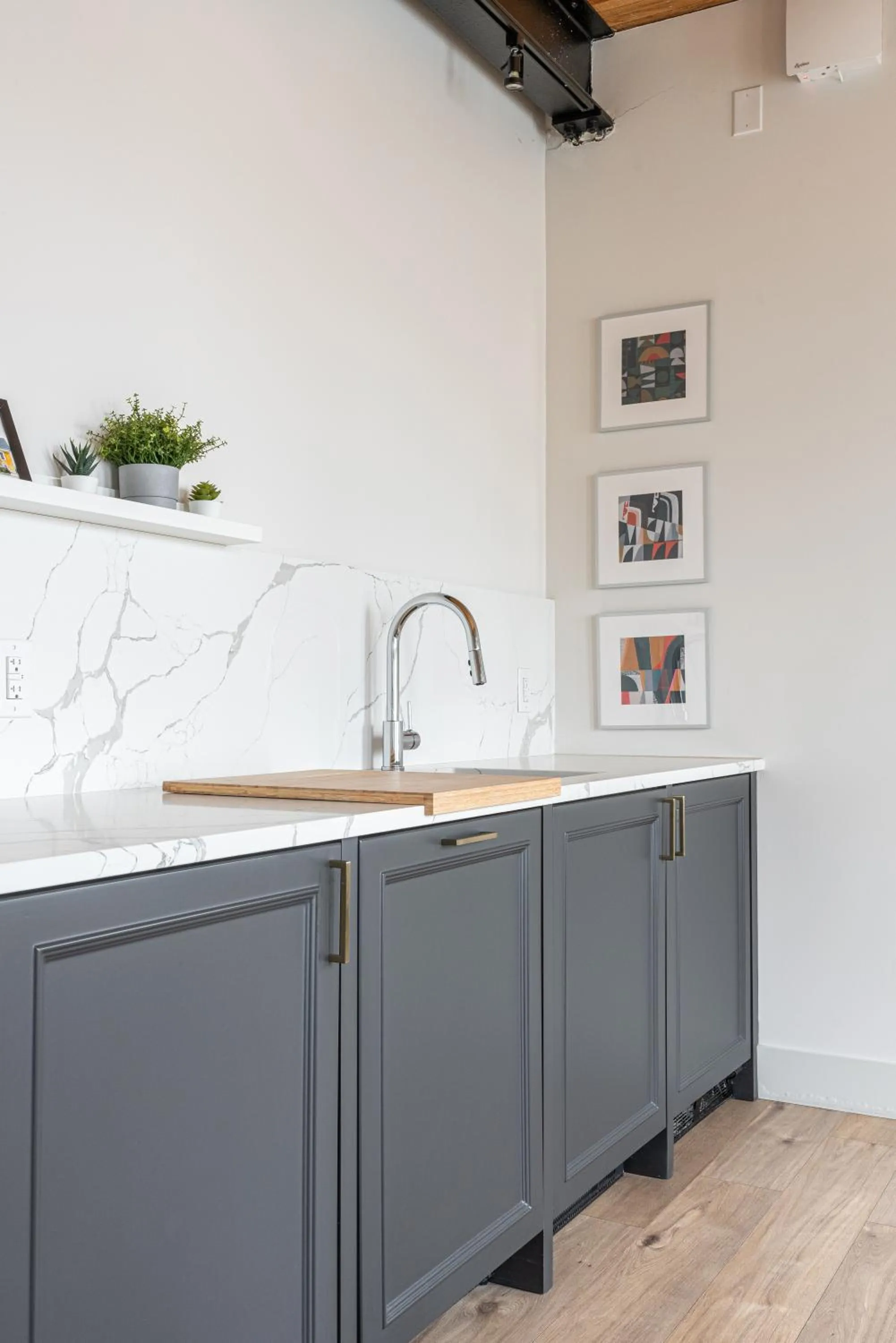 Kitchen or kitchenette in Brewery Park Hotel