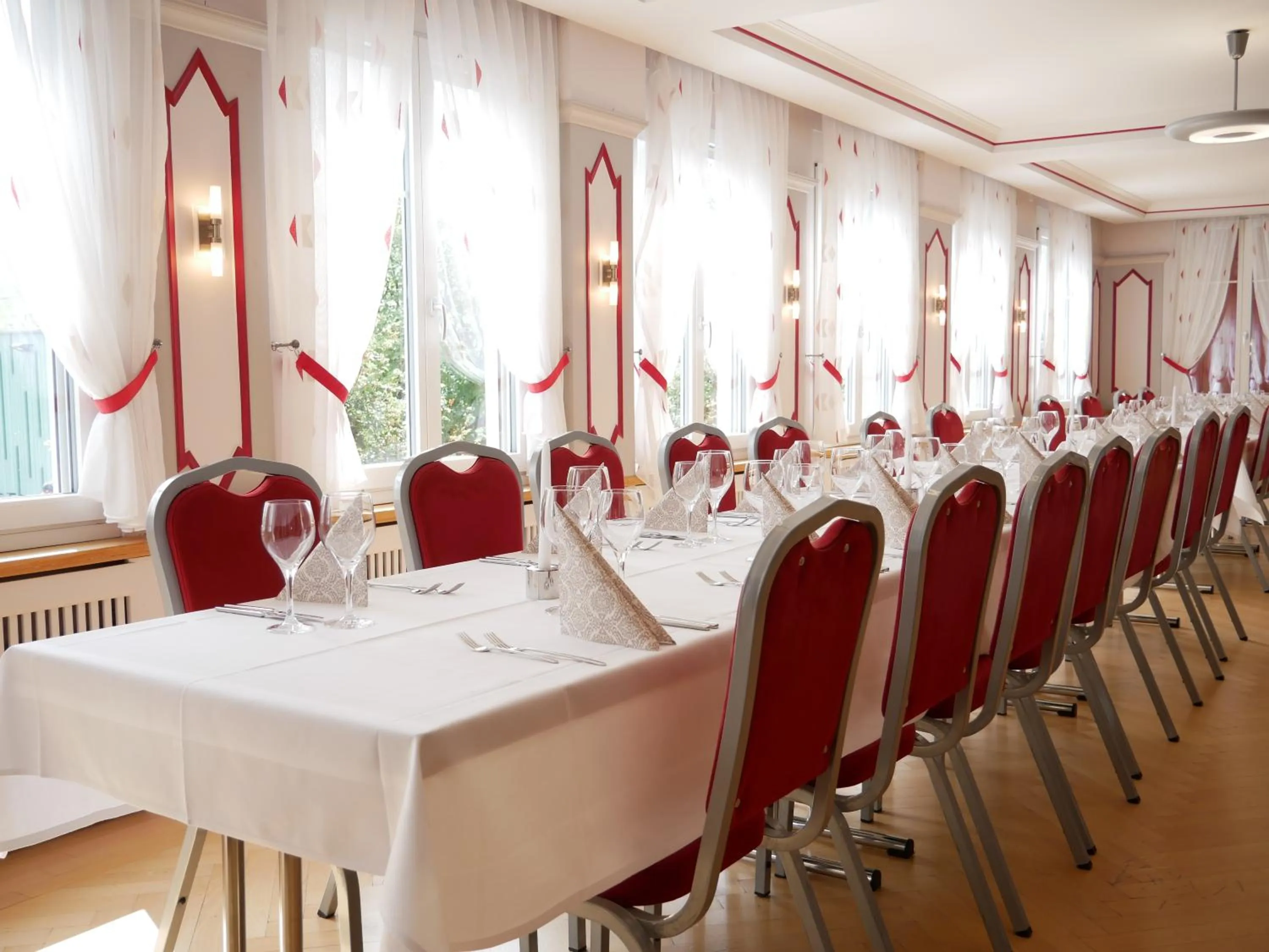 Restaurant/places to eat in Hotel Sternen Unterwasser