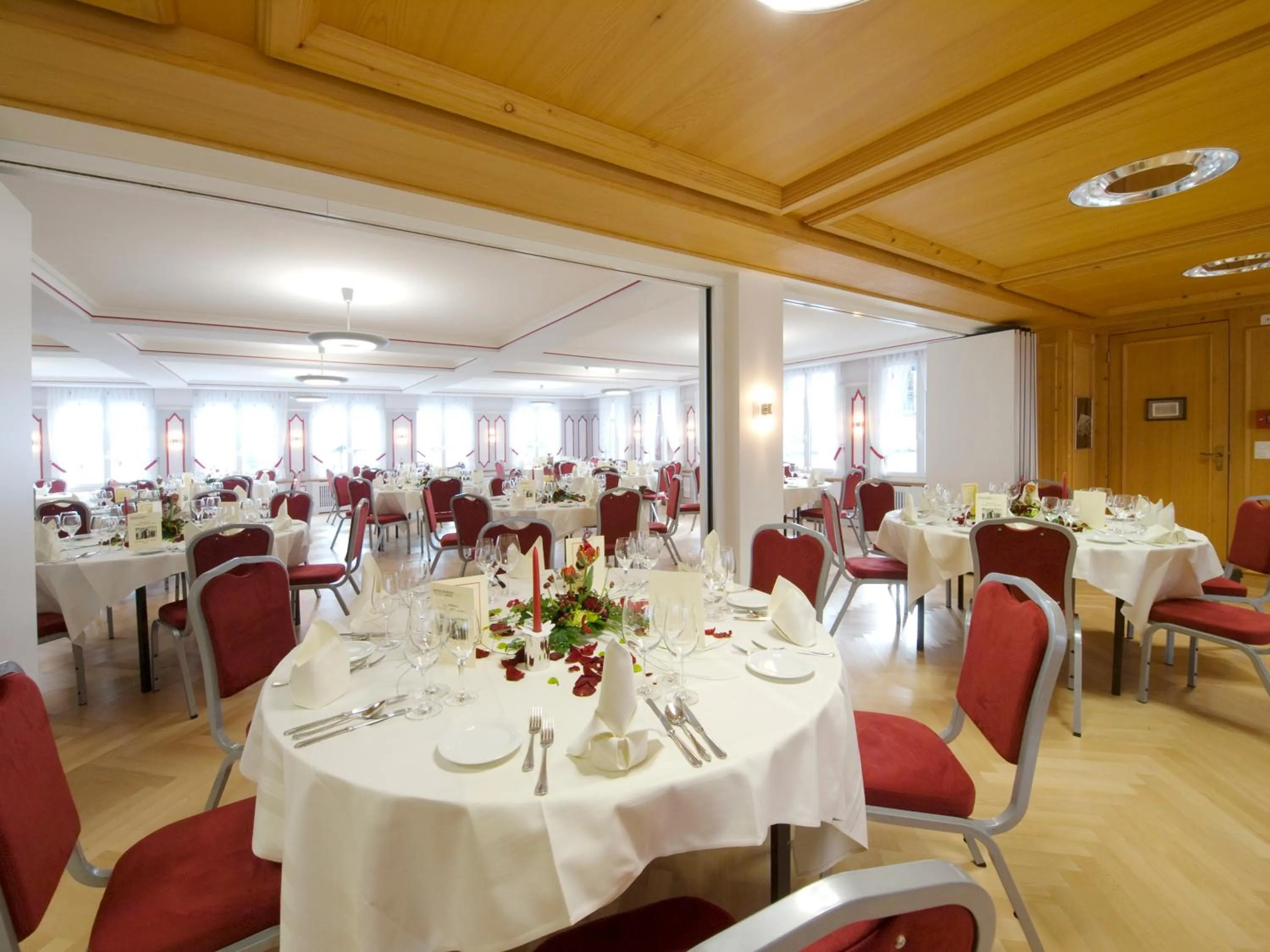 Restaurant/places to eat in Hotel Sternen Unterwasser