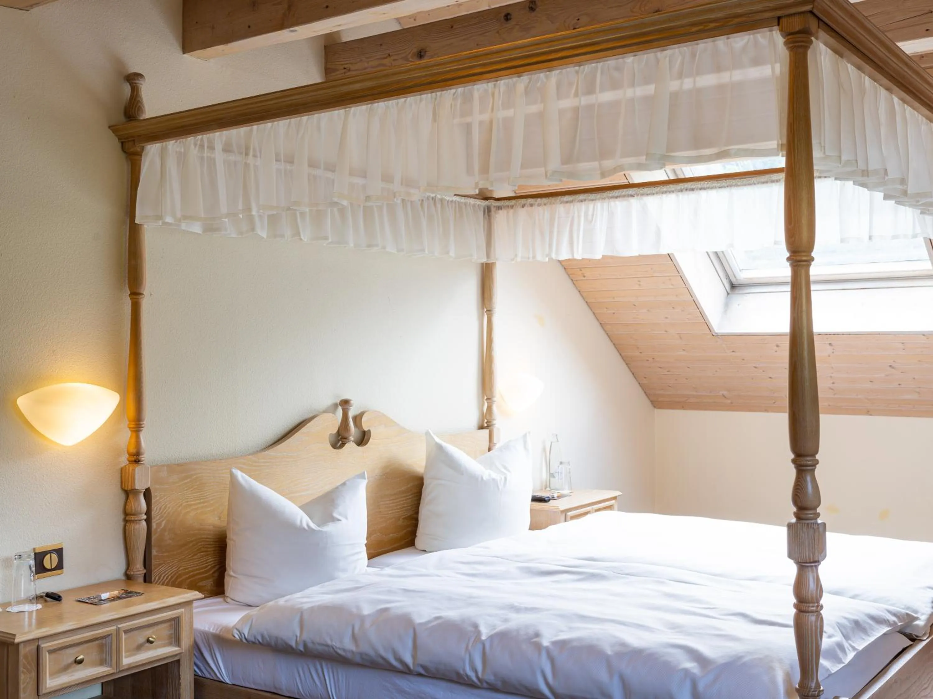 Photo of the whole room, Bed in Hotel Sternen Unterwasser