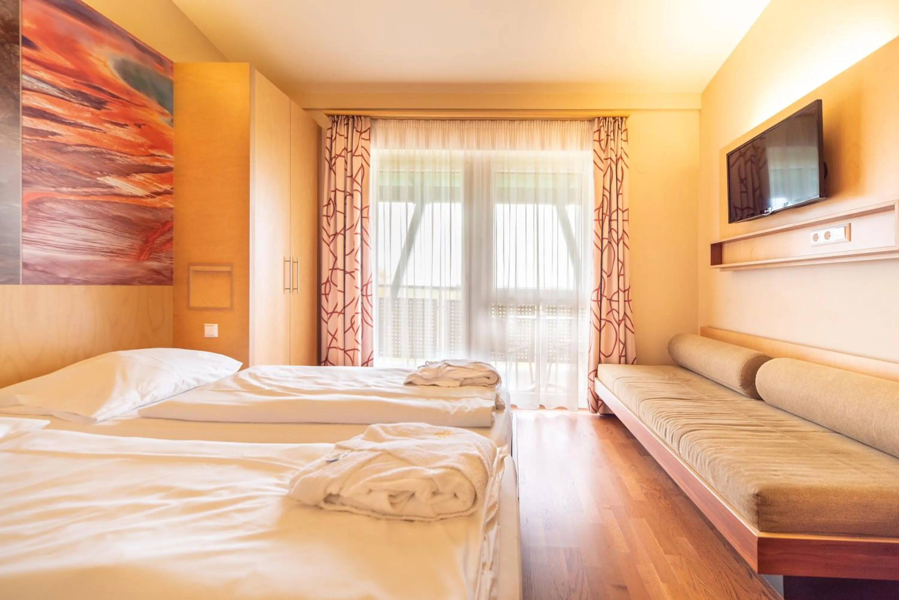 Bed in JUFA Hotel Celldomolk - Aktiv & Wellness-Resort