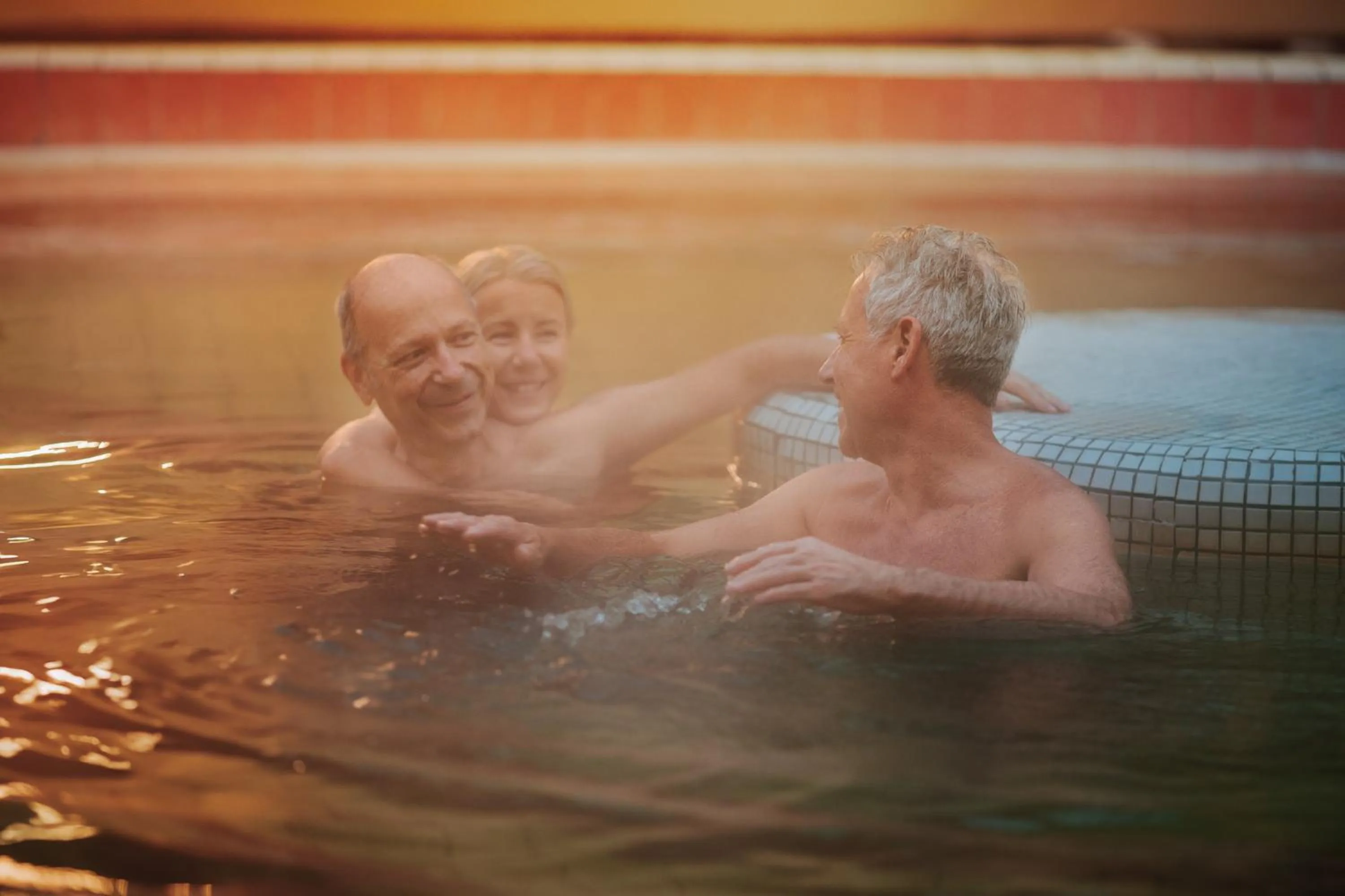Hot Tub in JUFA Hotel Celldomolk - Aktiv & Wellness-Resort