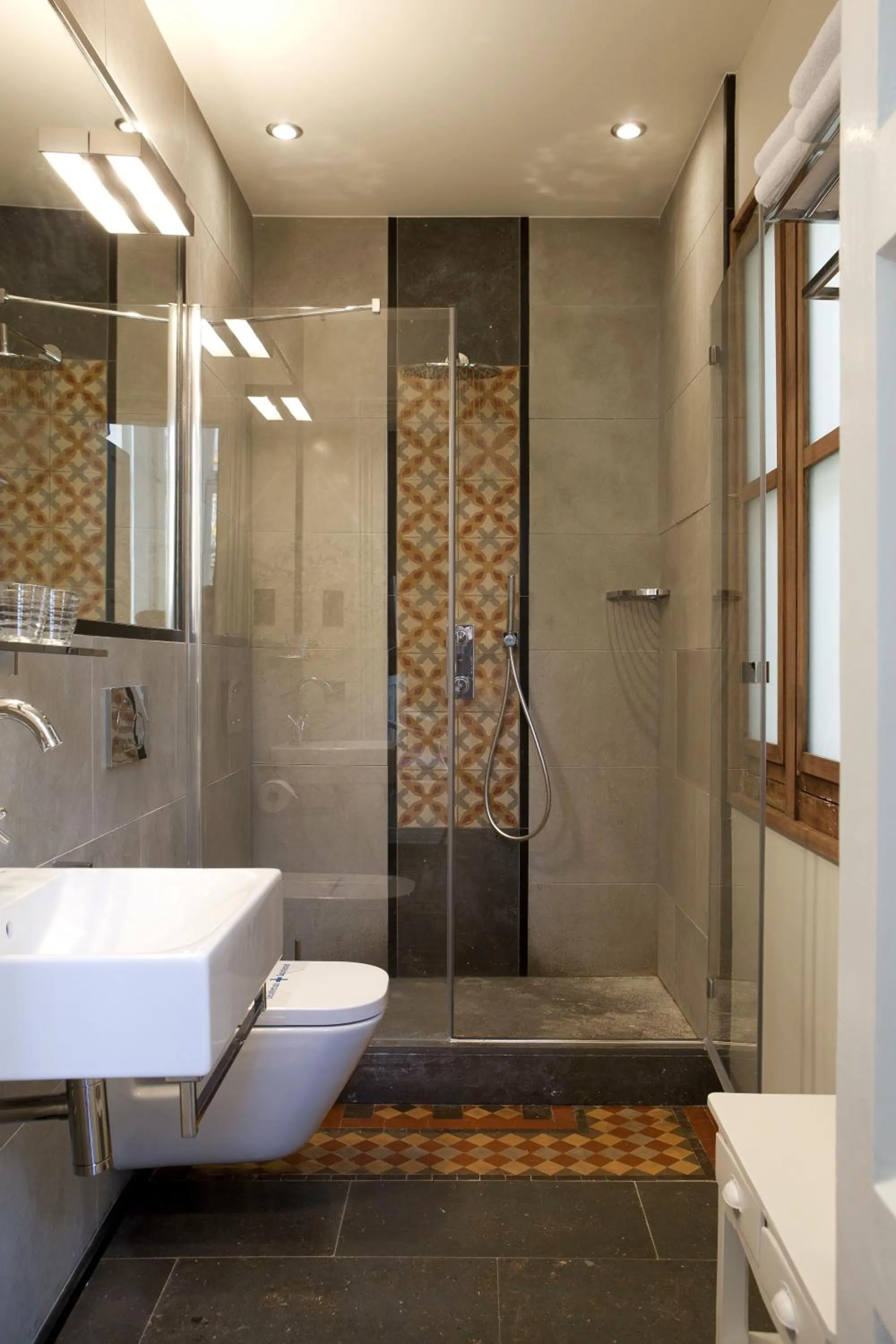 Shower in We Boutique Hotel Barcelona