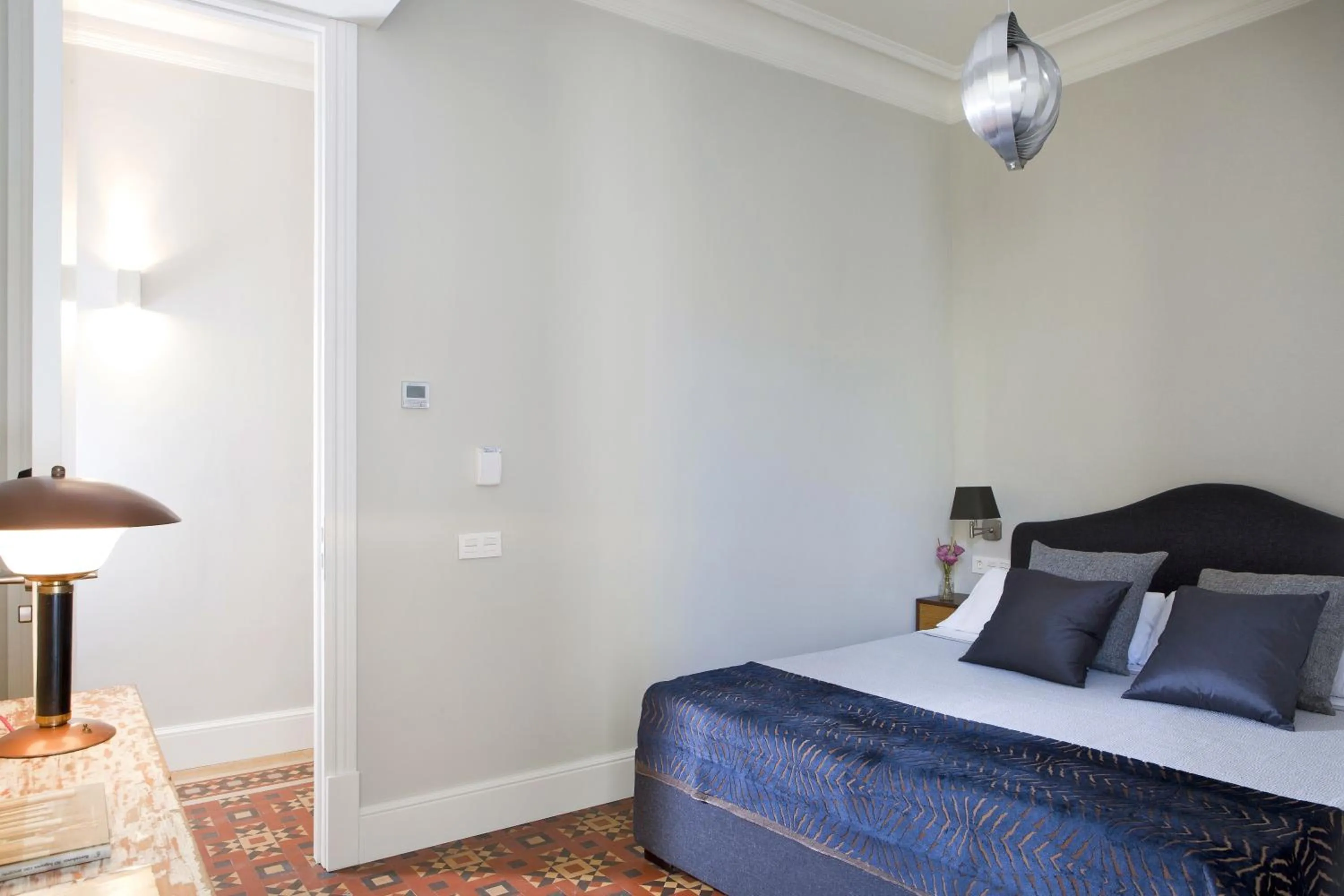 Photo of the whole room, Bed in We Boutique Hotel Barcelona