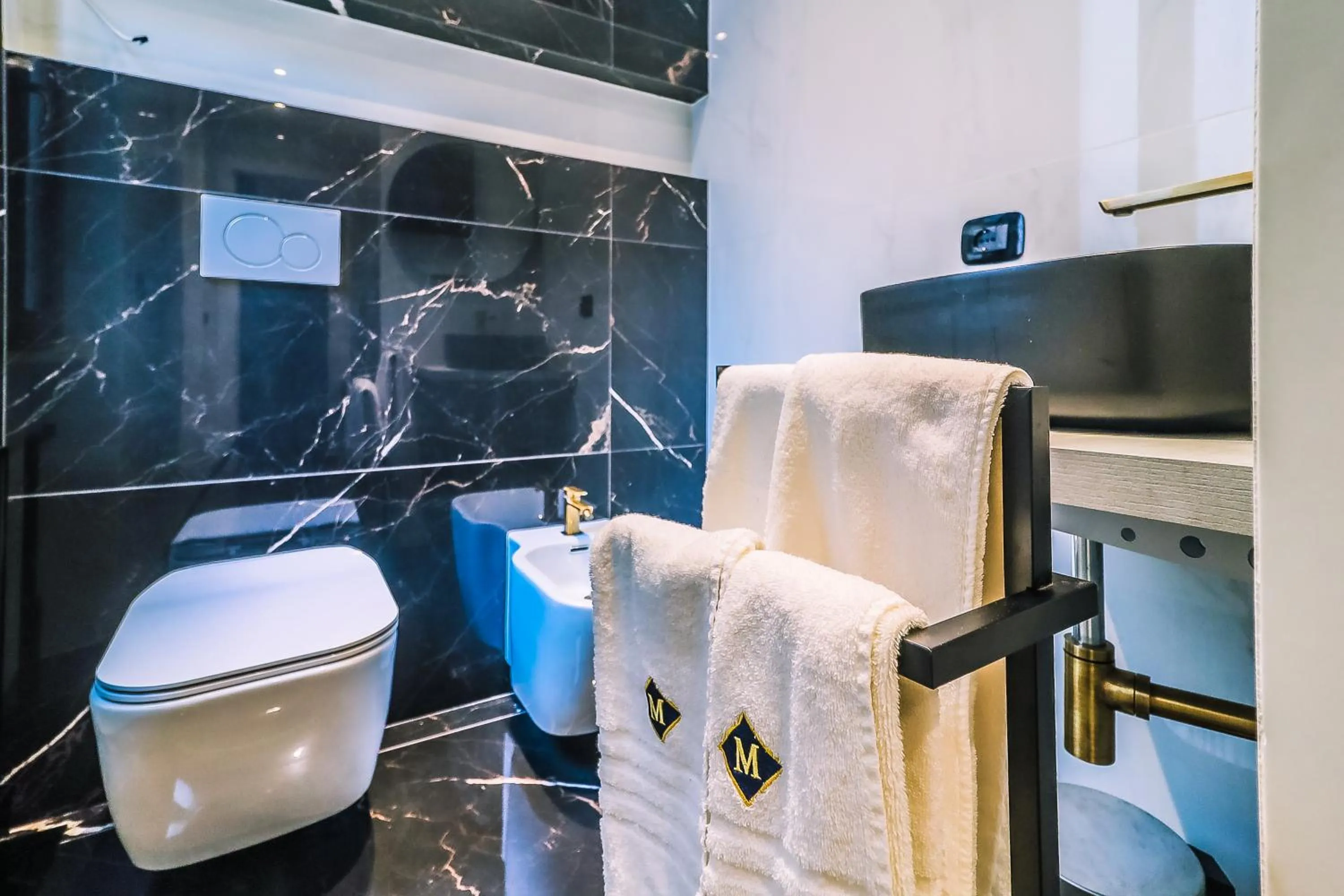 Bathroom in Marmur luxury room